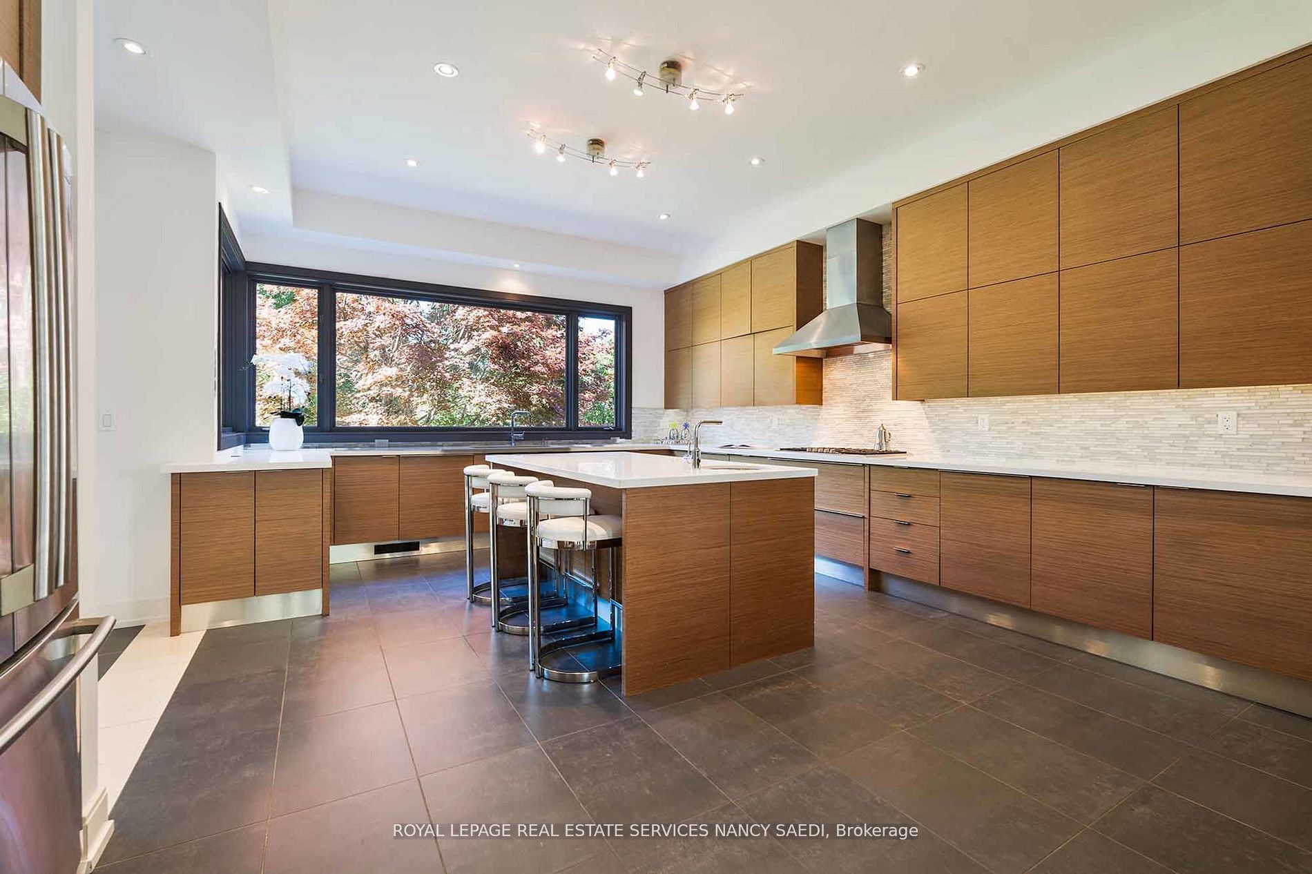 12 York Road Property Photo 17