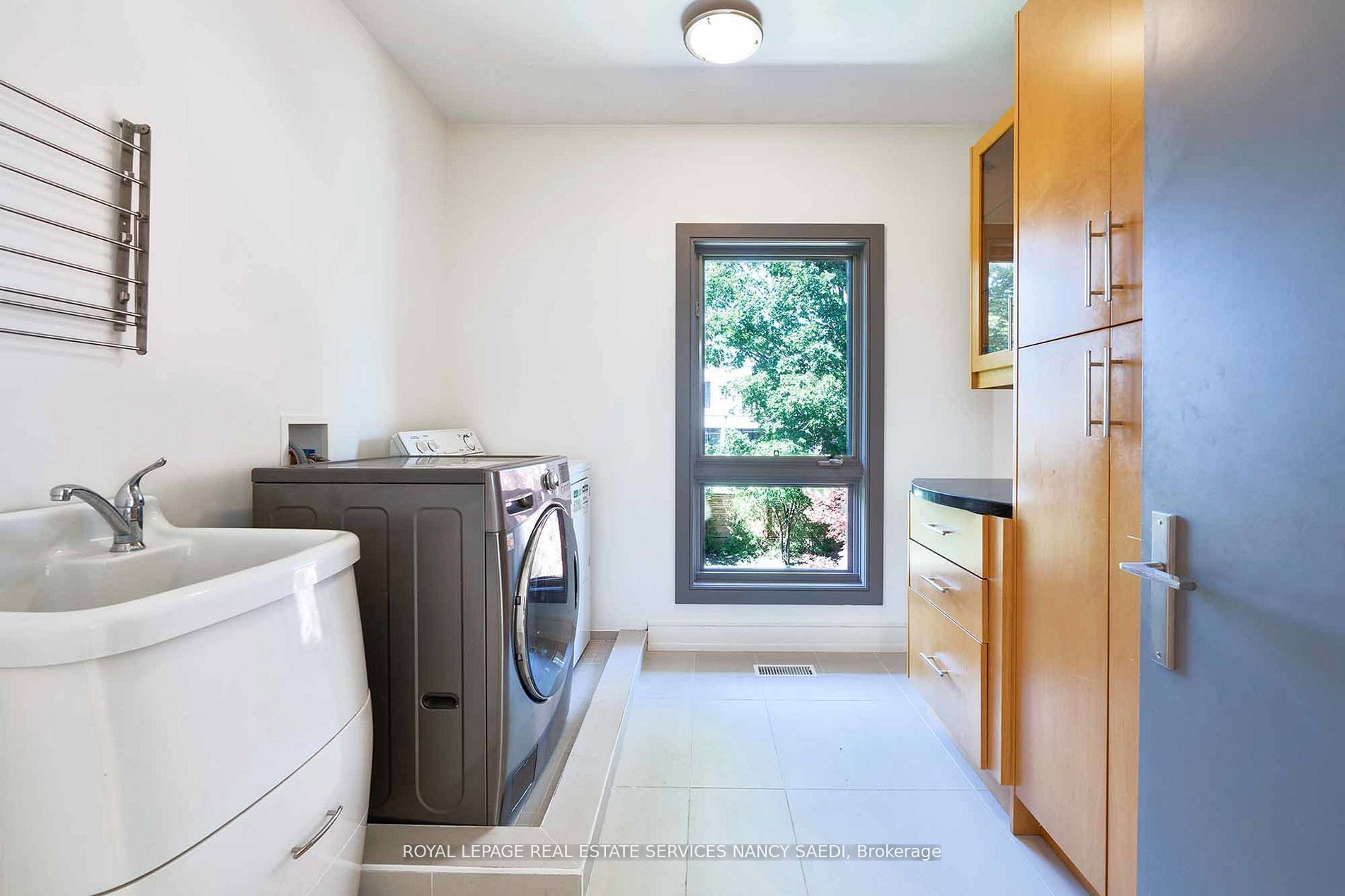 12 York Road Property Photo 31