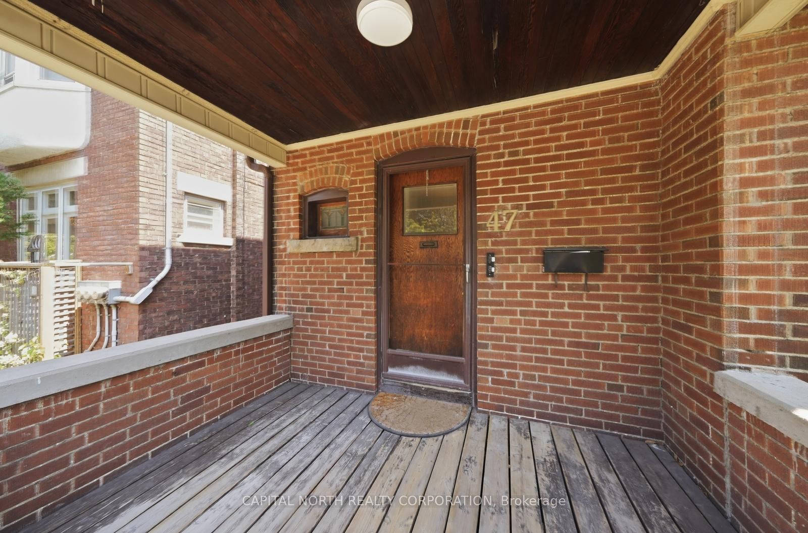 47 Robina Avenue 2 Property Photo 4