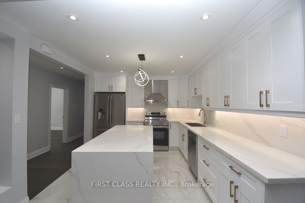 113 Holcolm Road Main Property Photo 6