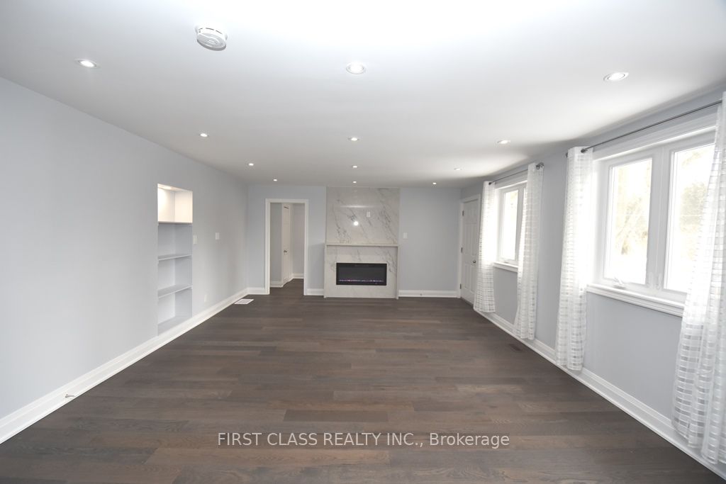 113 Holcolm Road Main Property Photo 7
