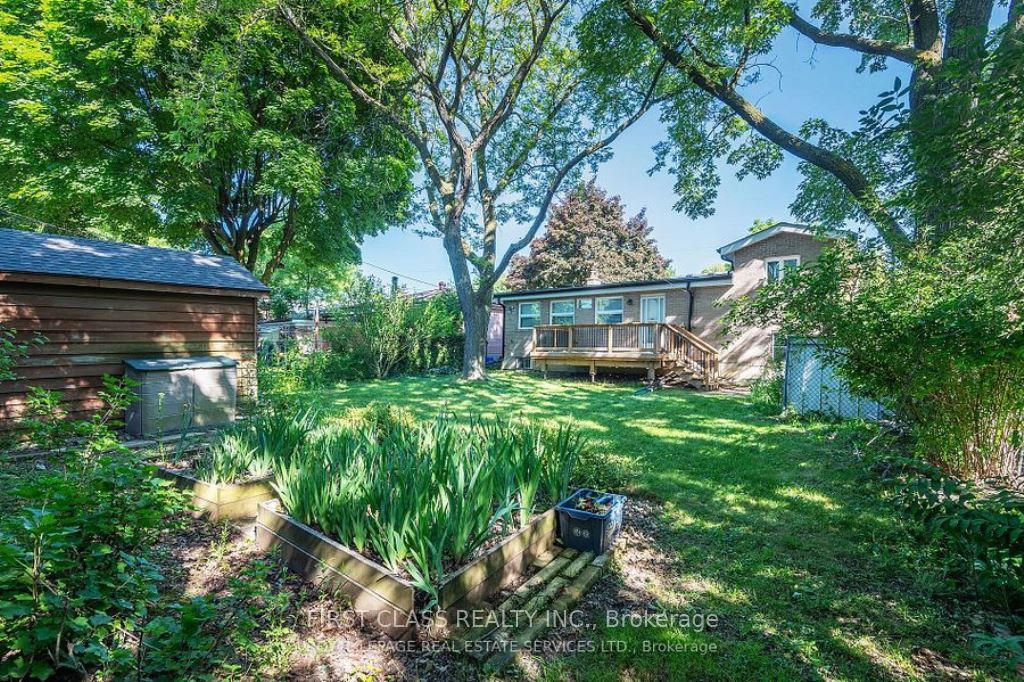 113 Holcolm Road Main Property Photo 21