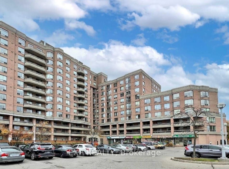 1700 Eglinton Avenue E 522 Property Photo 1