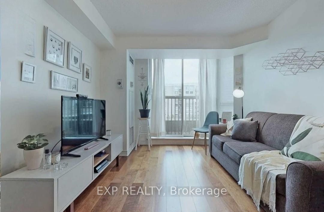 1700 Eglinton Avenue E 522 Property Photo 7