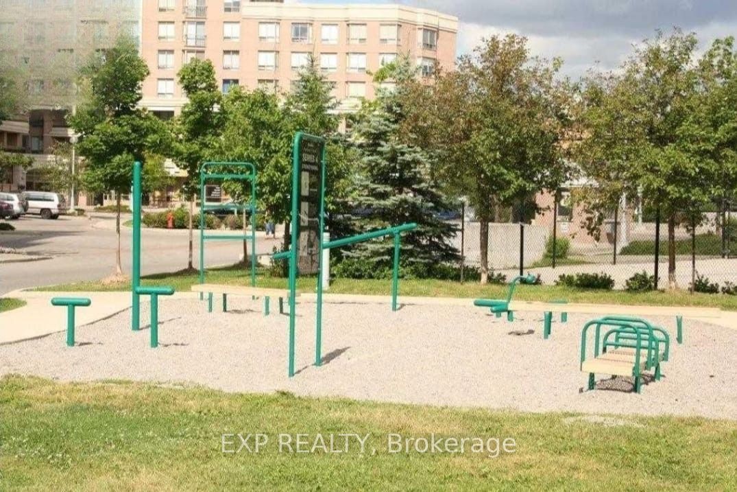 1700 Eglinton Avenue E 522 Property Photo 21
