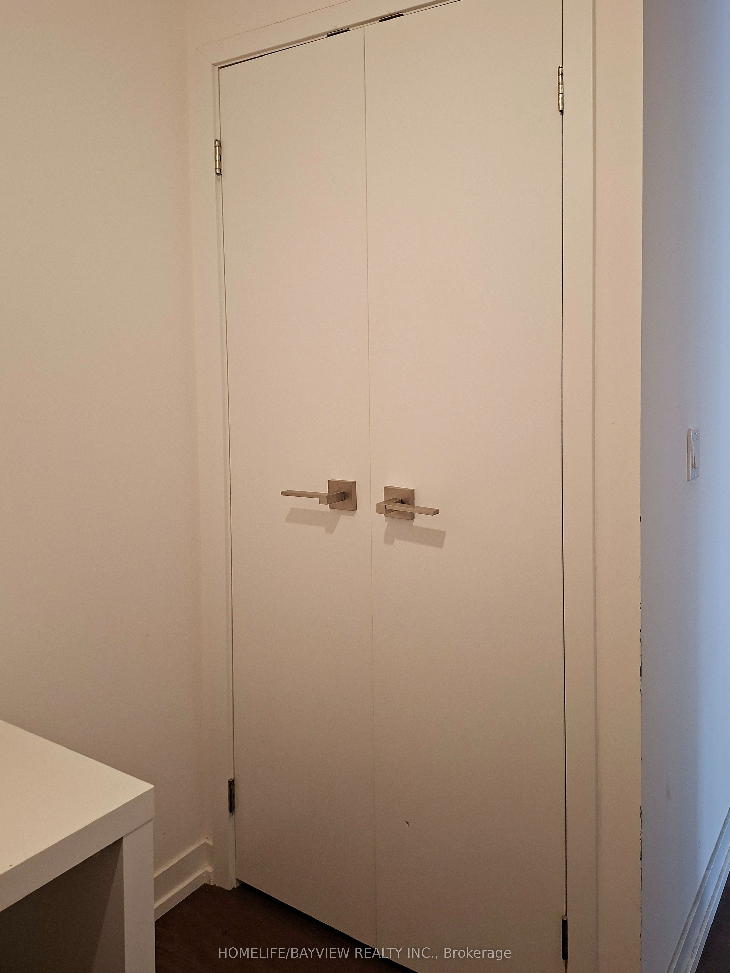 89 Dunfield Avenue 2106 Property Photo 11