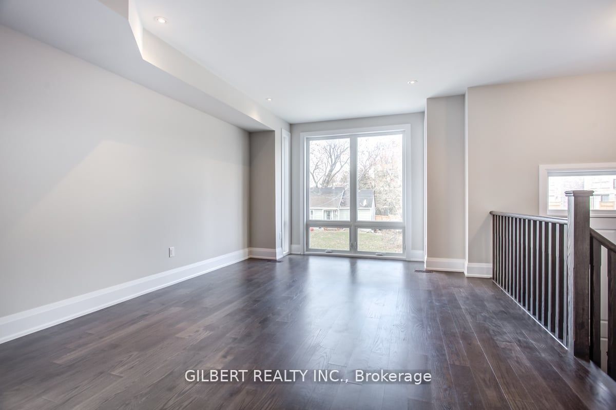 C13647824 Property Photo 4