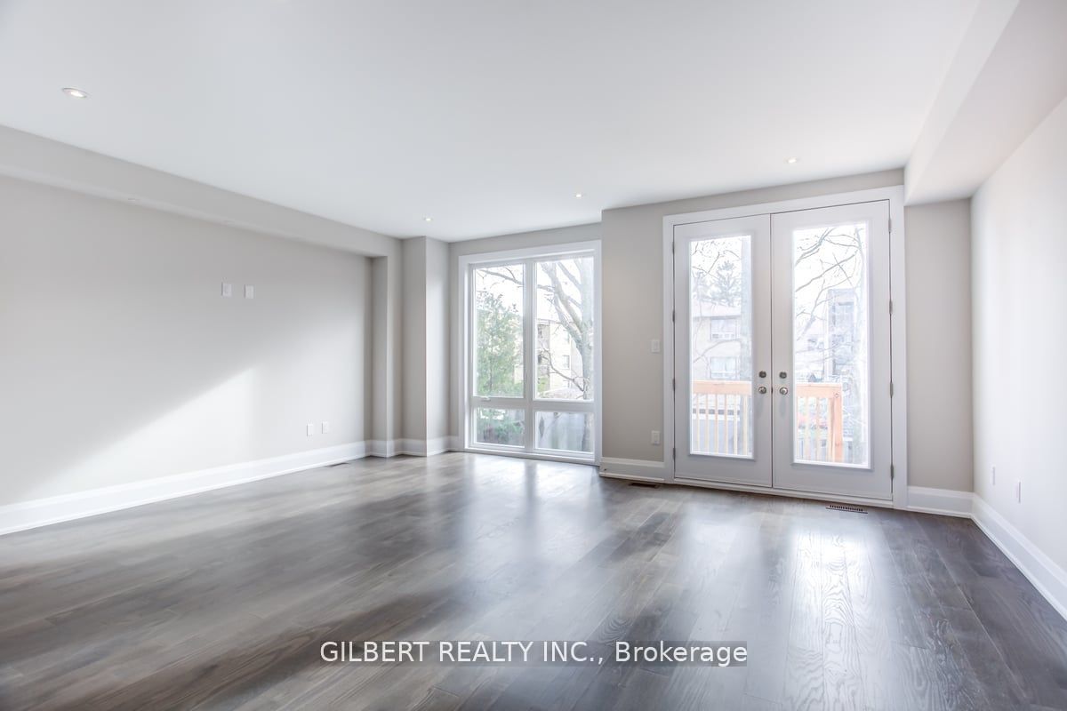 C13647824 Property Photo 10