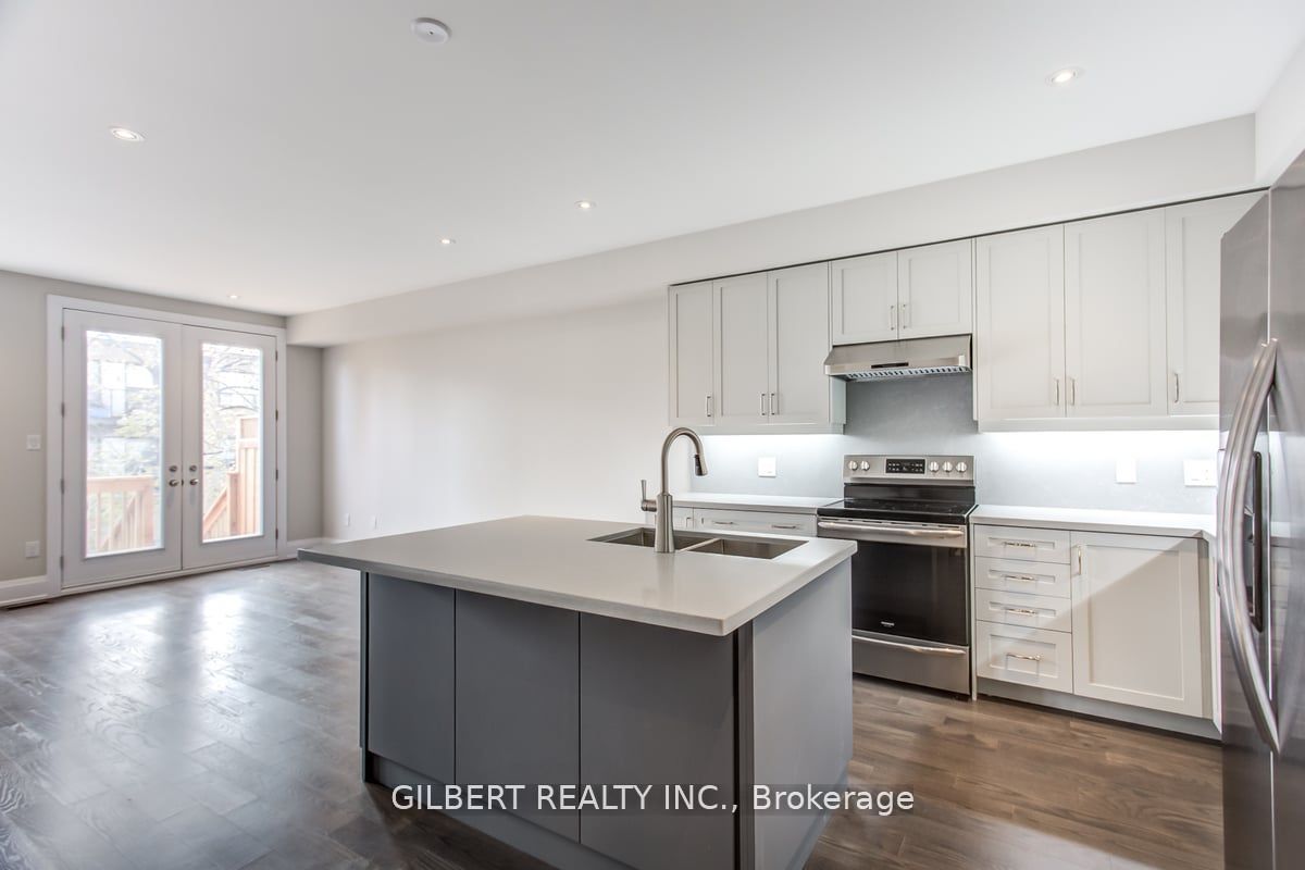 C13647824 Property Photo 15