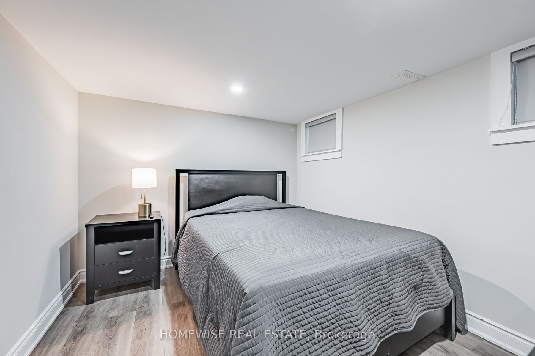 68 Fairleigh Crescent Lower Property Photo 15