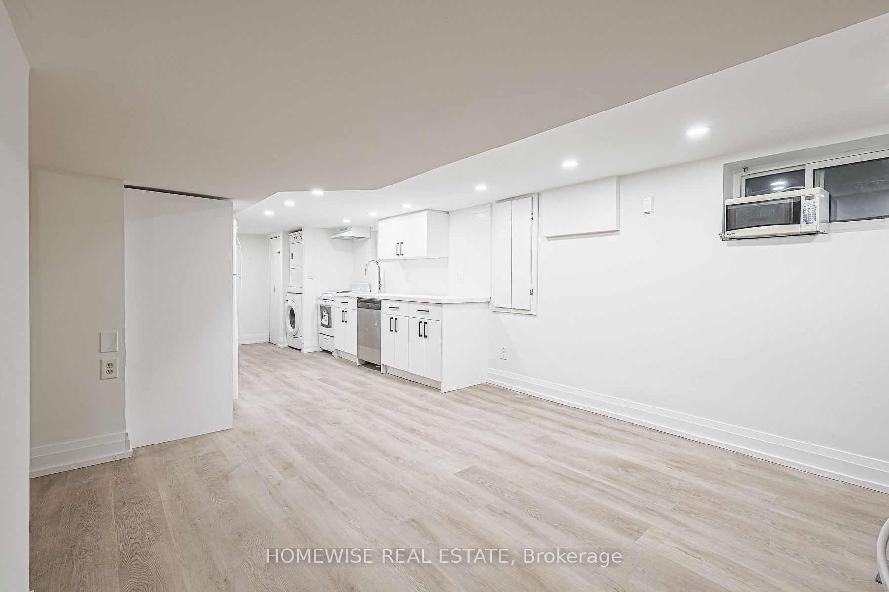 81 Shields Avenue Lower Property Photo 3