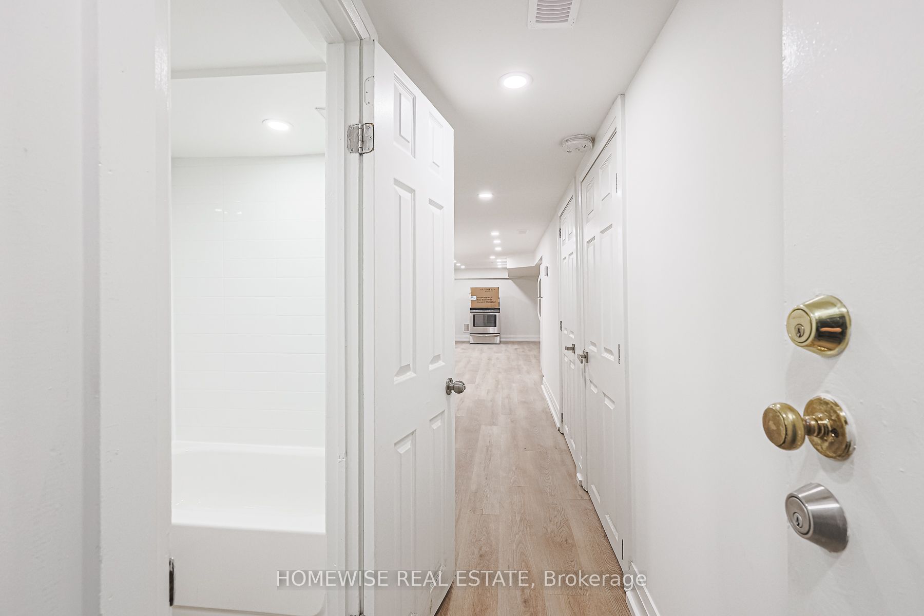 81 Shields Avenue Lower Property Photo 16
