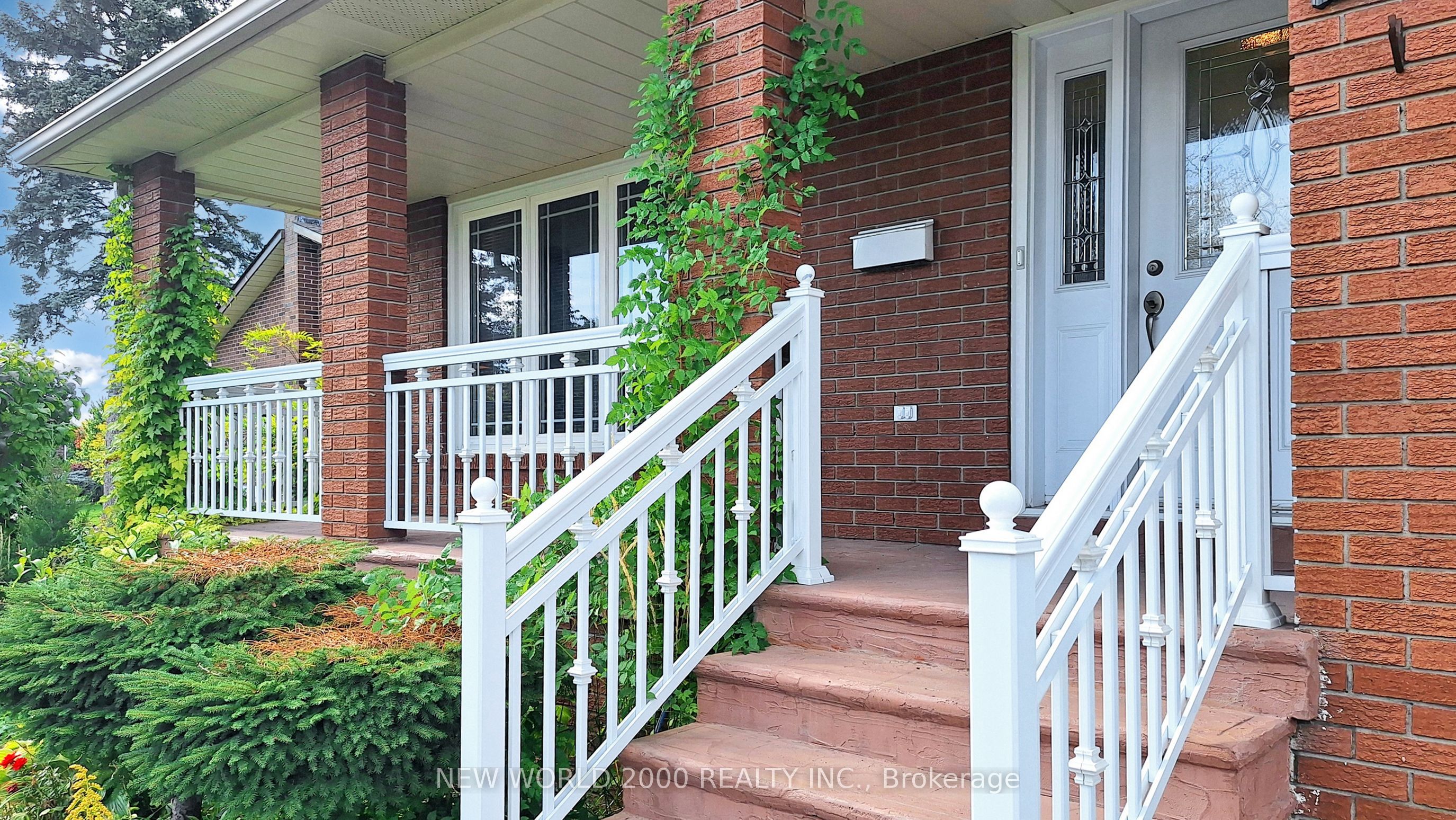 17 Squirewood Road Property Photo 4