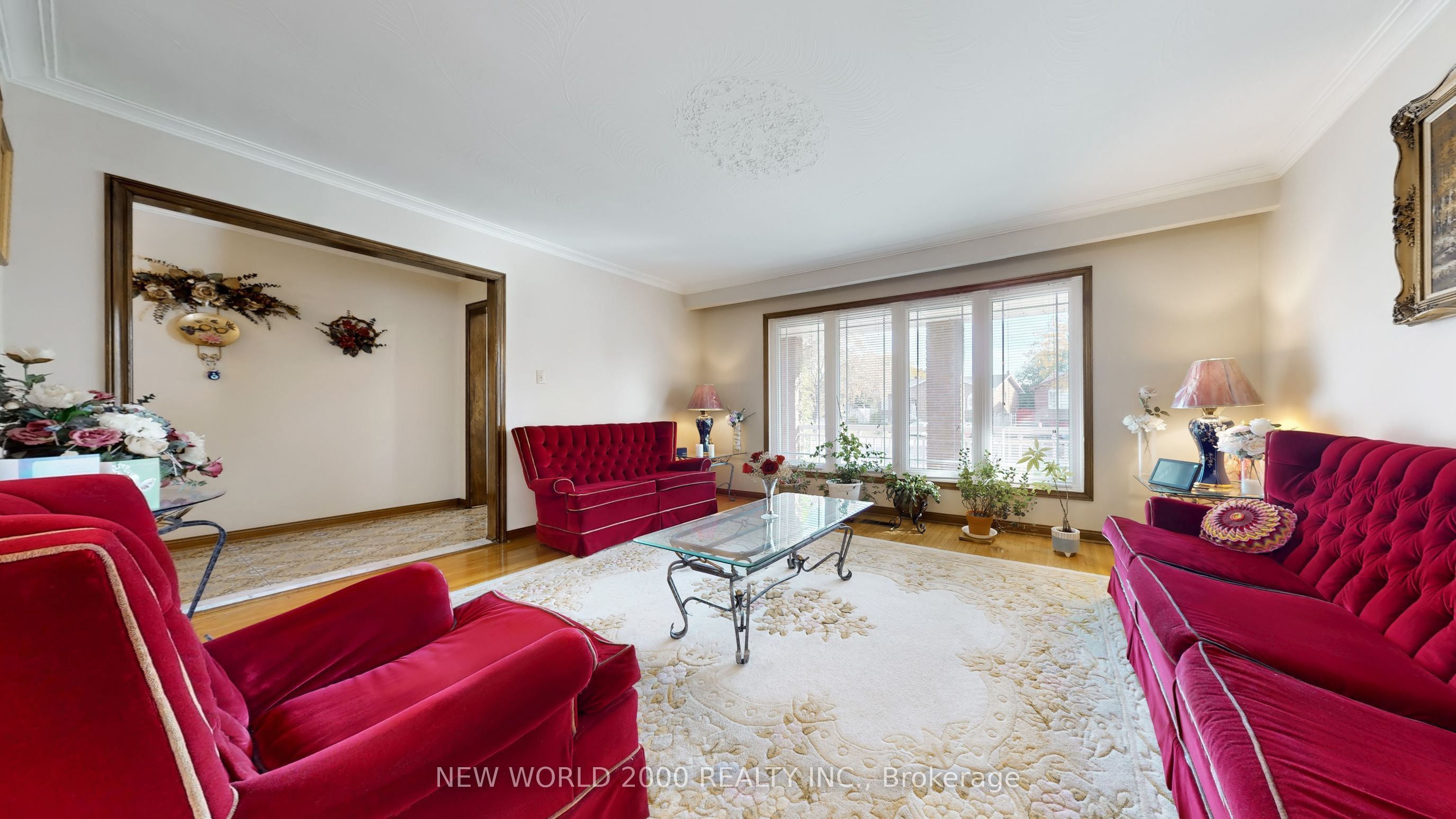 17 Squirewood Road Property Photo 6