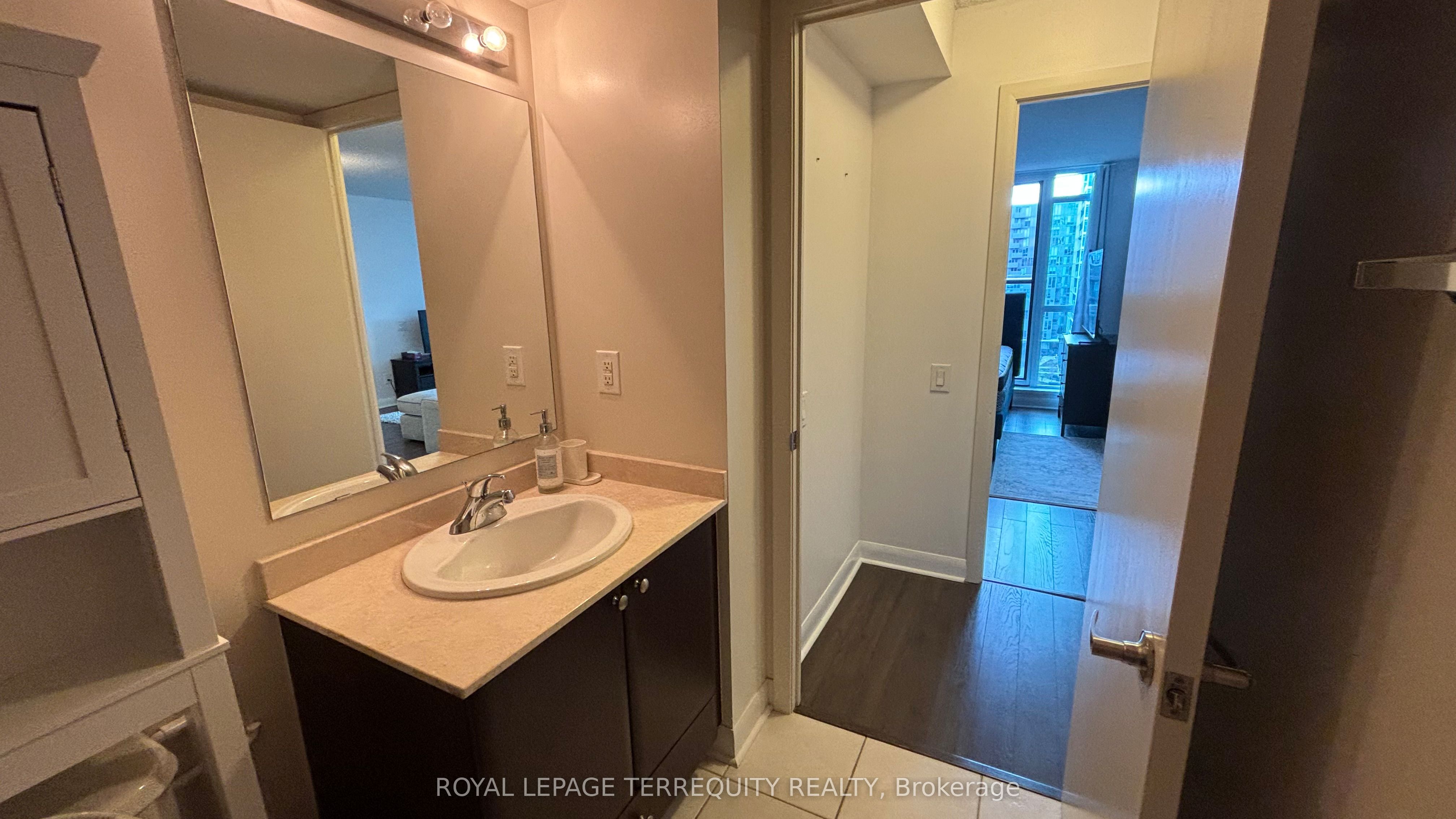525 Wilson Avenue 835 Property Photo 13