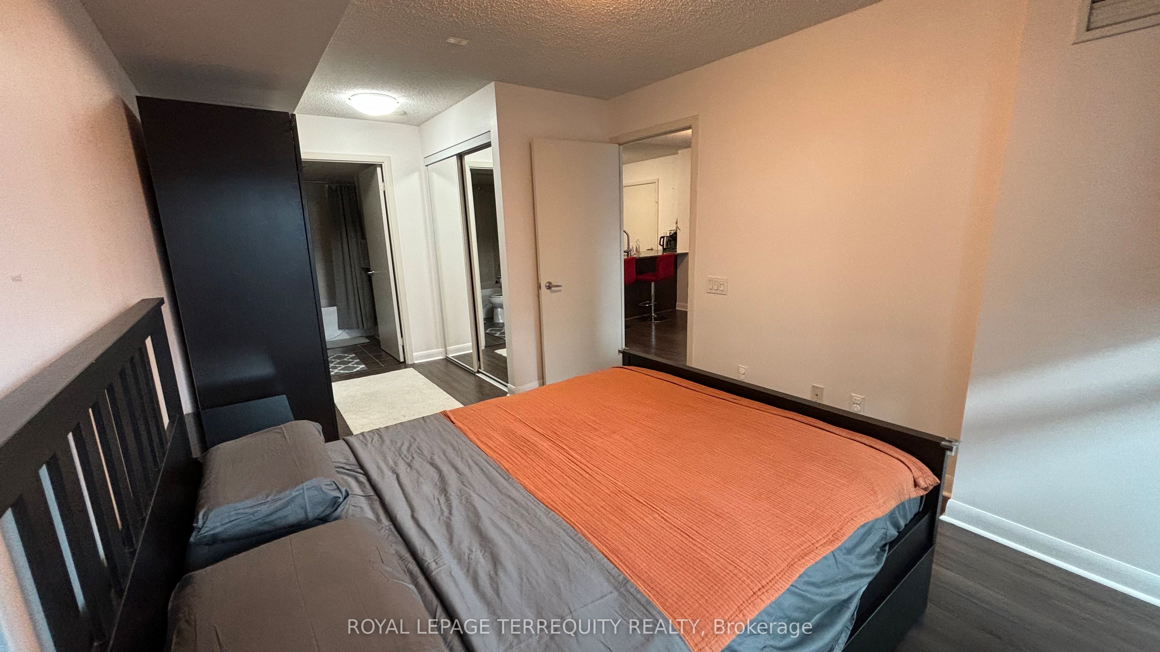 525 Wilson Avenue 835 Property Photo 23