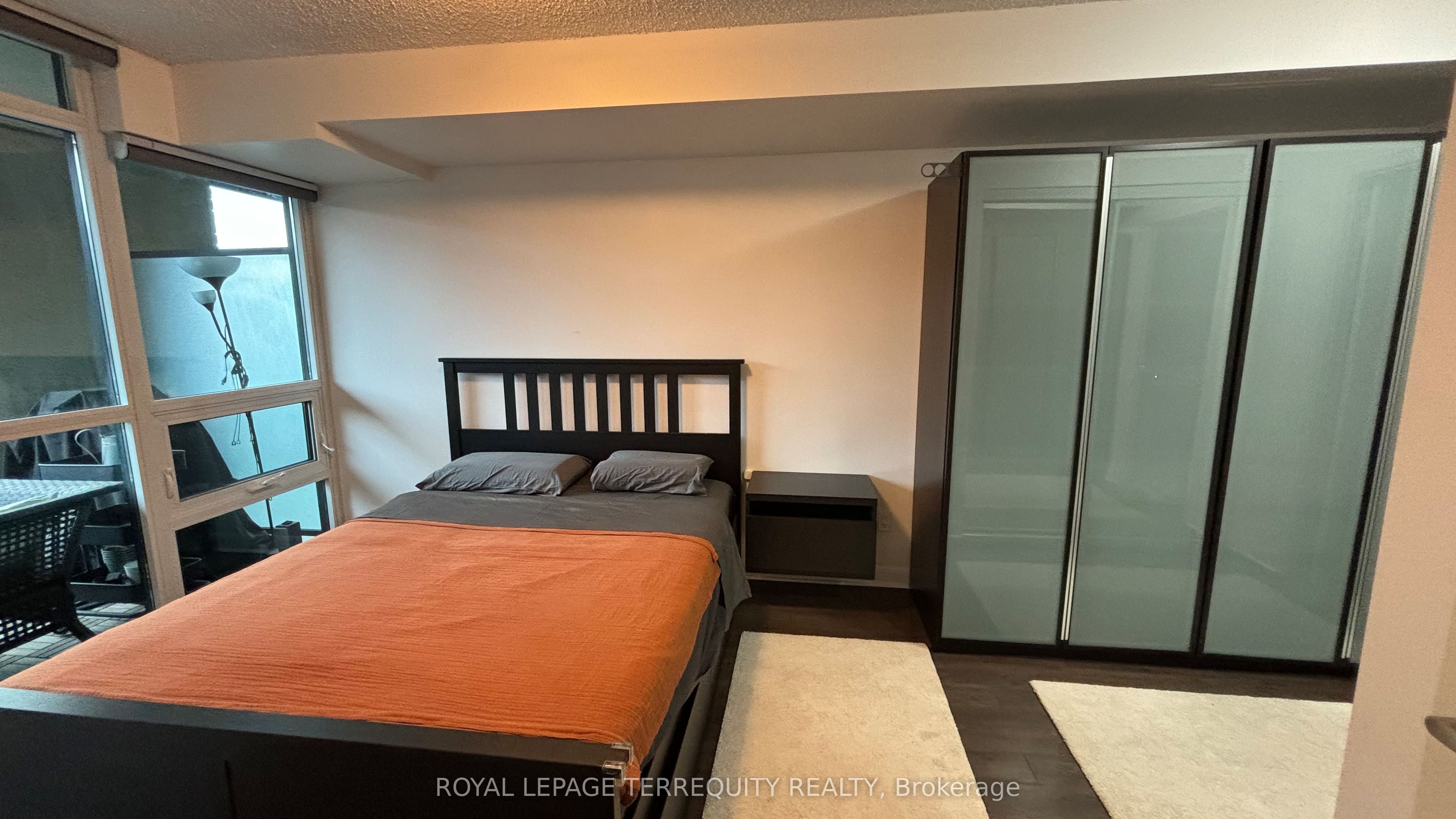 525 Wilson Avenue 835 Property Photo 24
