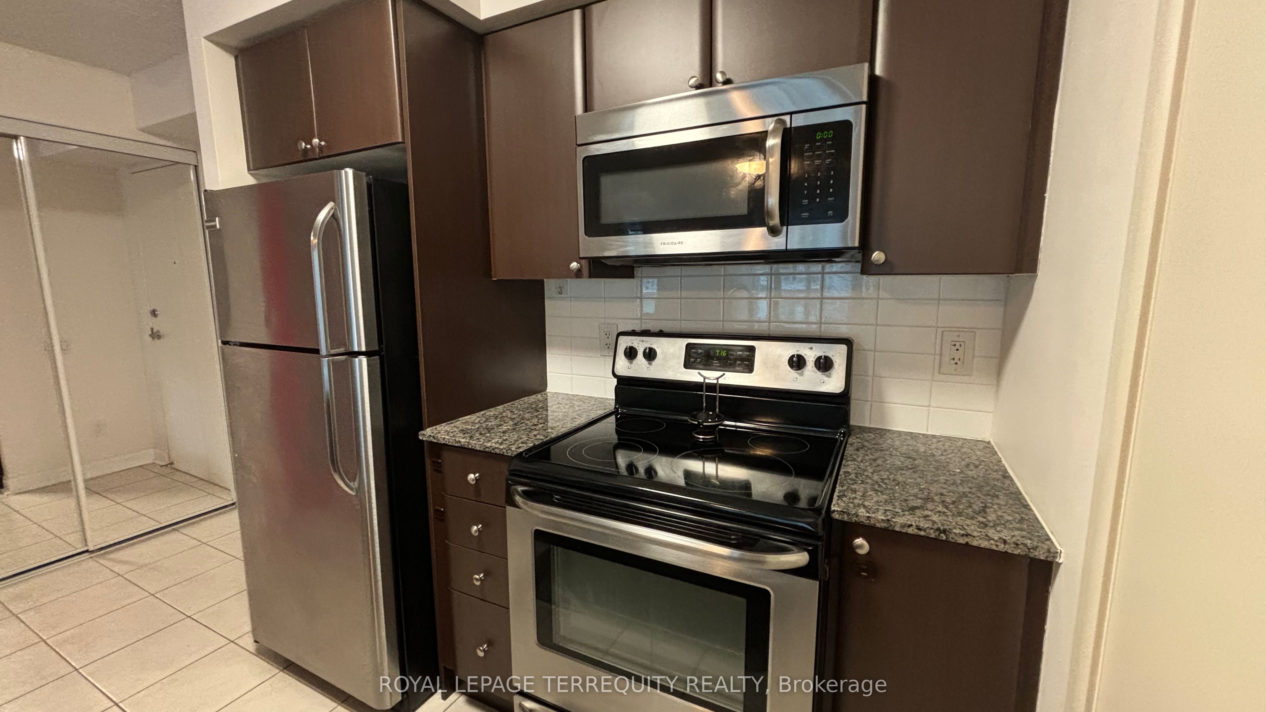 525 Wilson Avenue 835 Property Photo 32