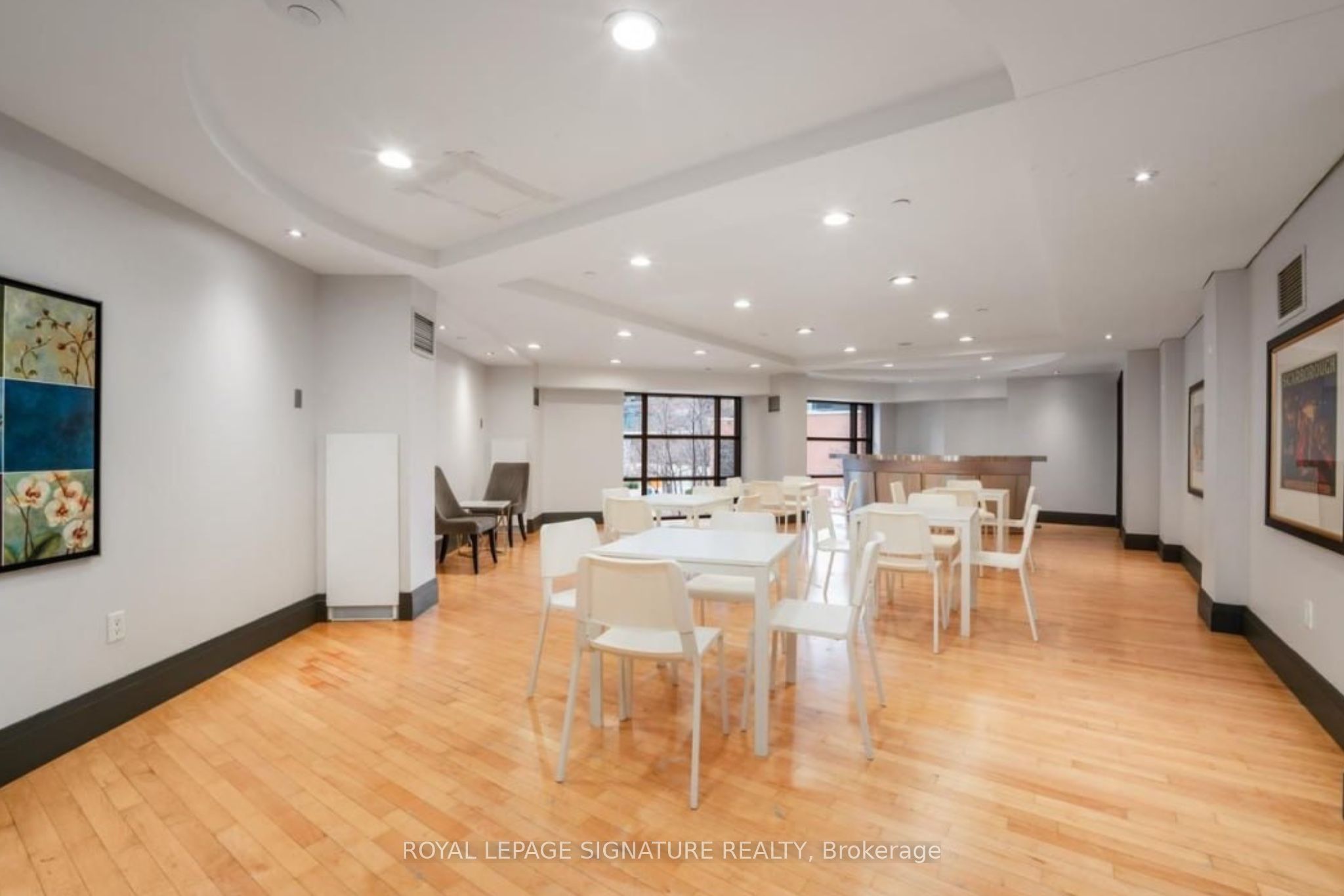 33 Sheppard Avenue E 2210 Property Photo 33