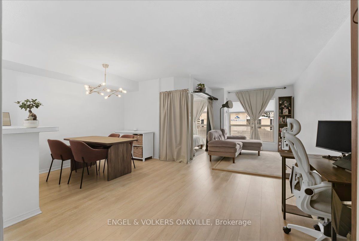 25 The Esplanade 1811 Property Photo 6