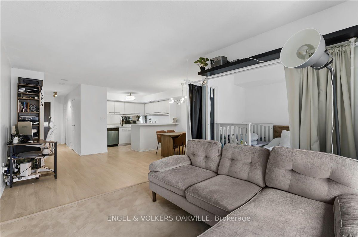 25 The Esplanade 1811 Property Photo 16