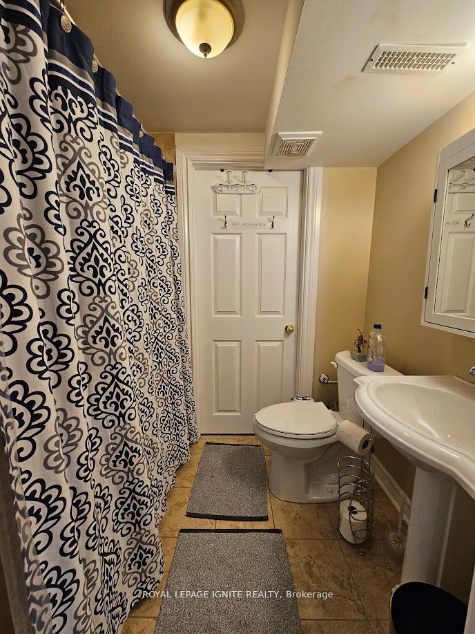 29 Wyndcliff Crescent Bsmt Property Photo 9