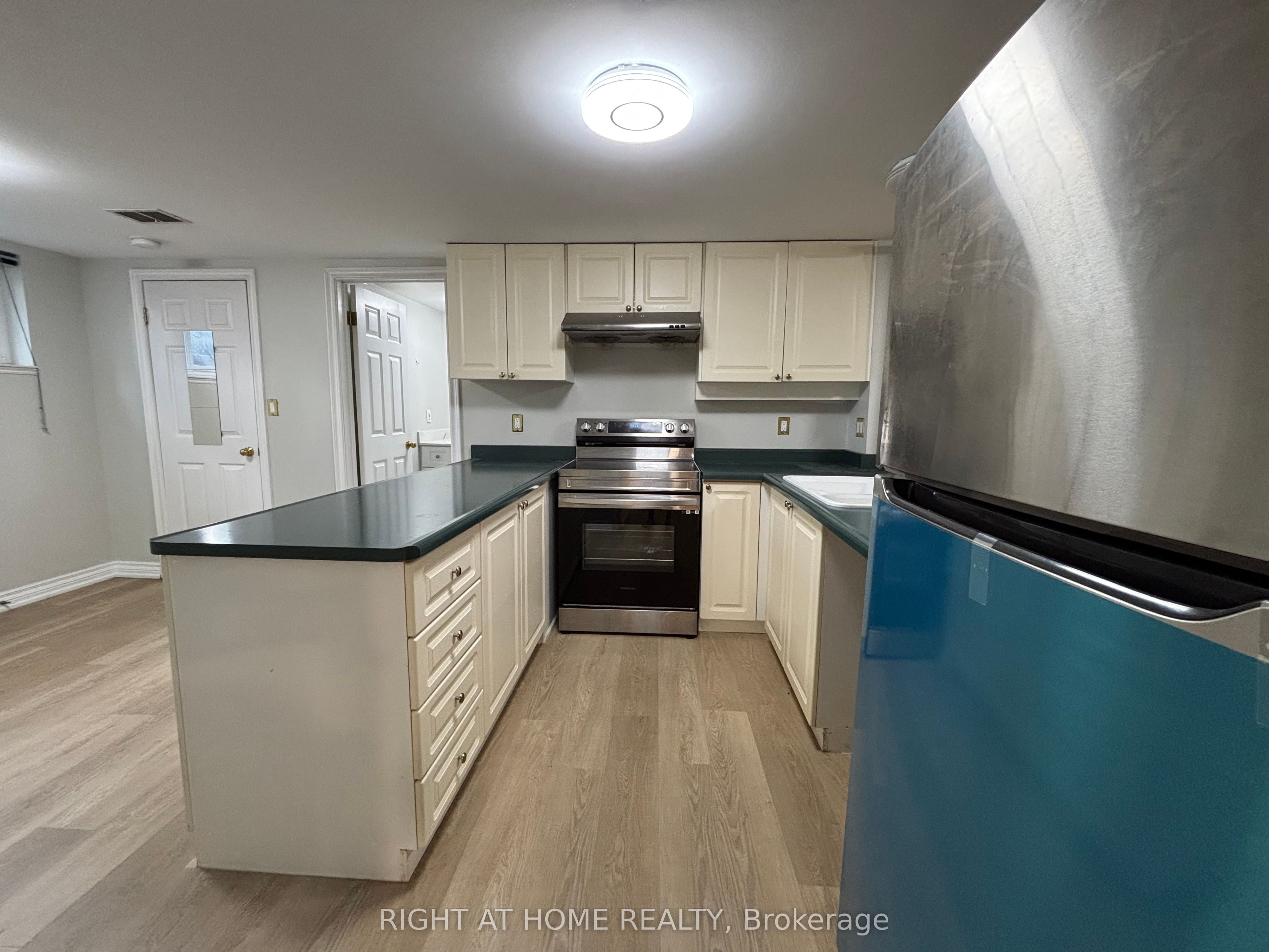 220 Newton Drive Property Photo 13