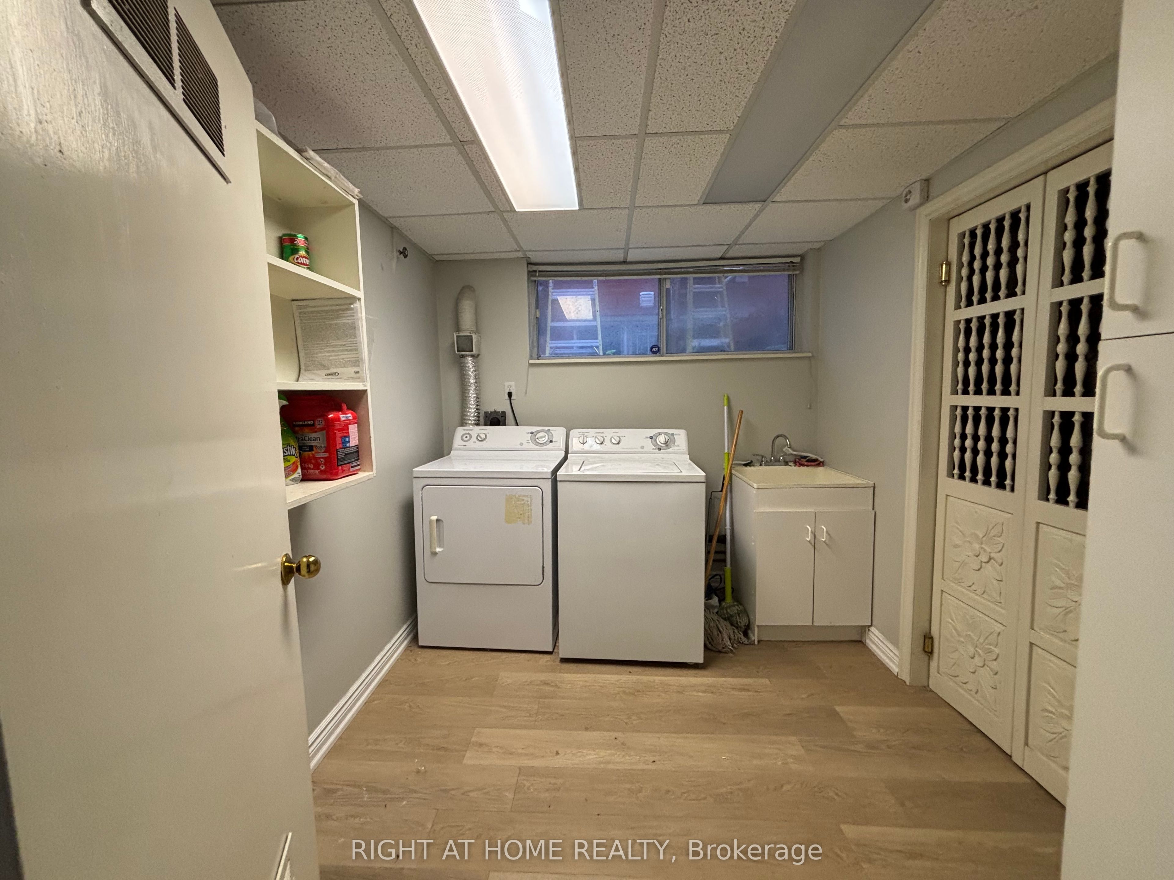 220 Newton Drive Property Photo 18