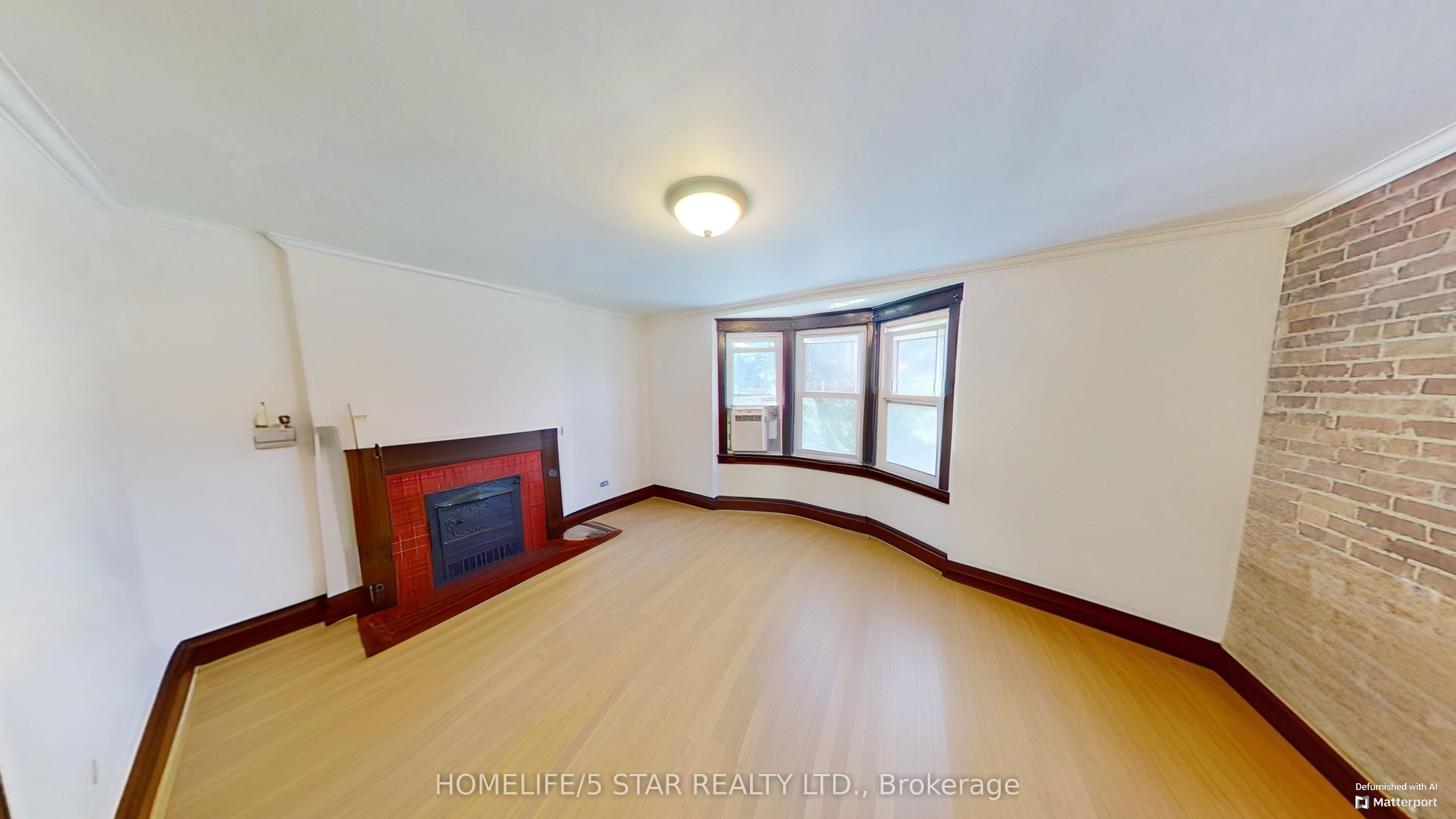 21 Rusholme Park Crescent Apt 2 Property Photo 8