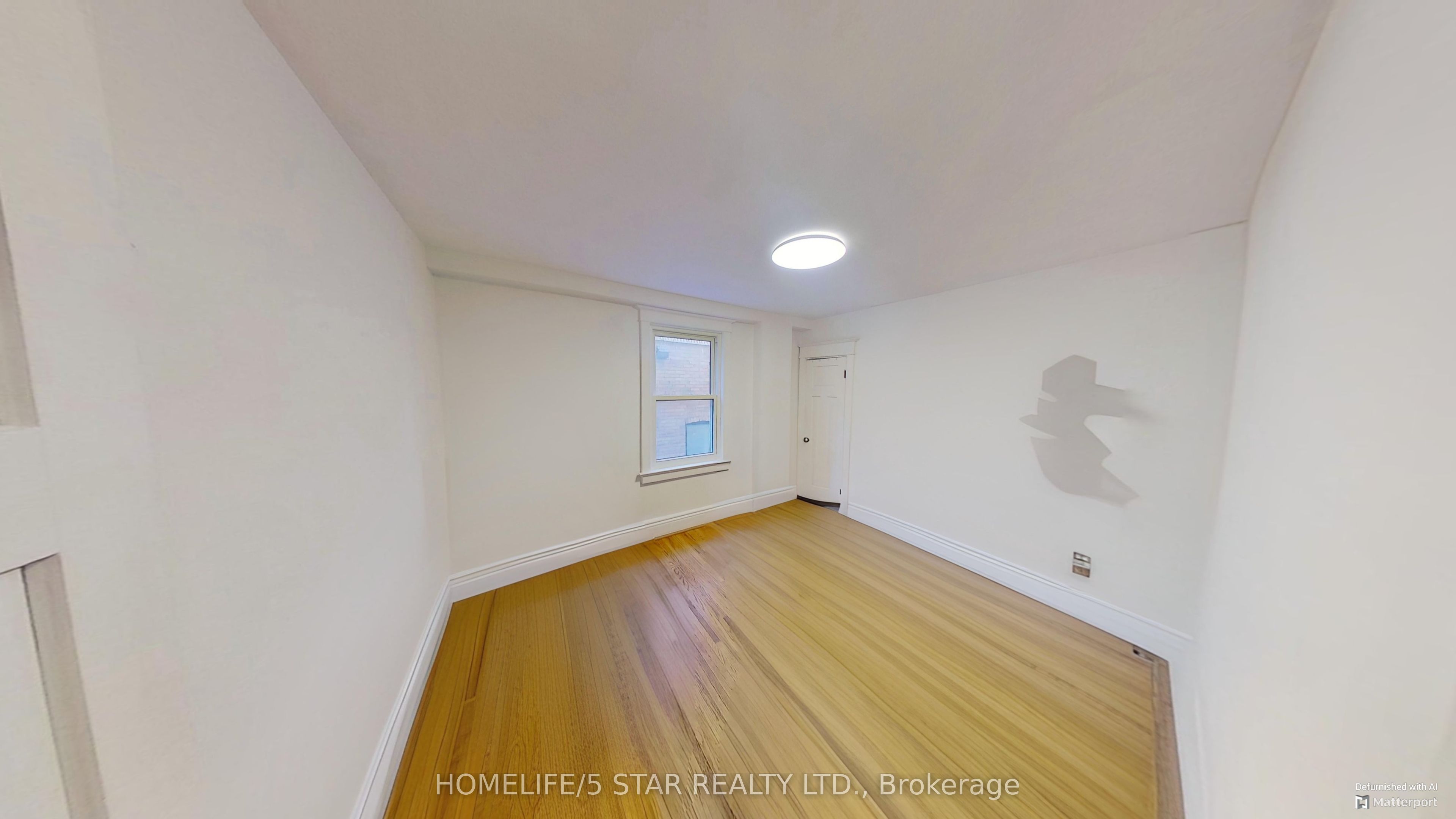 21 Rusholme Park Crescent Apt 2 Property Photo 11