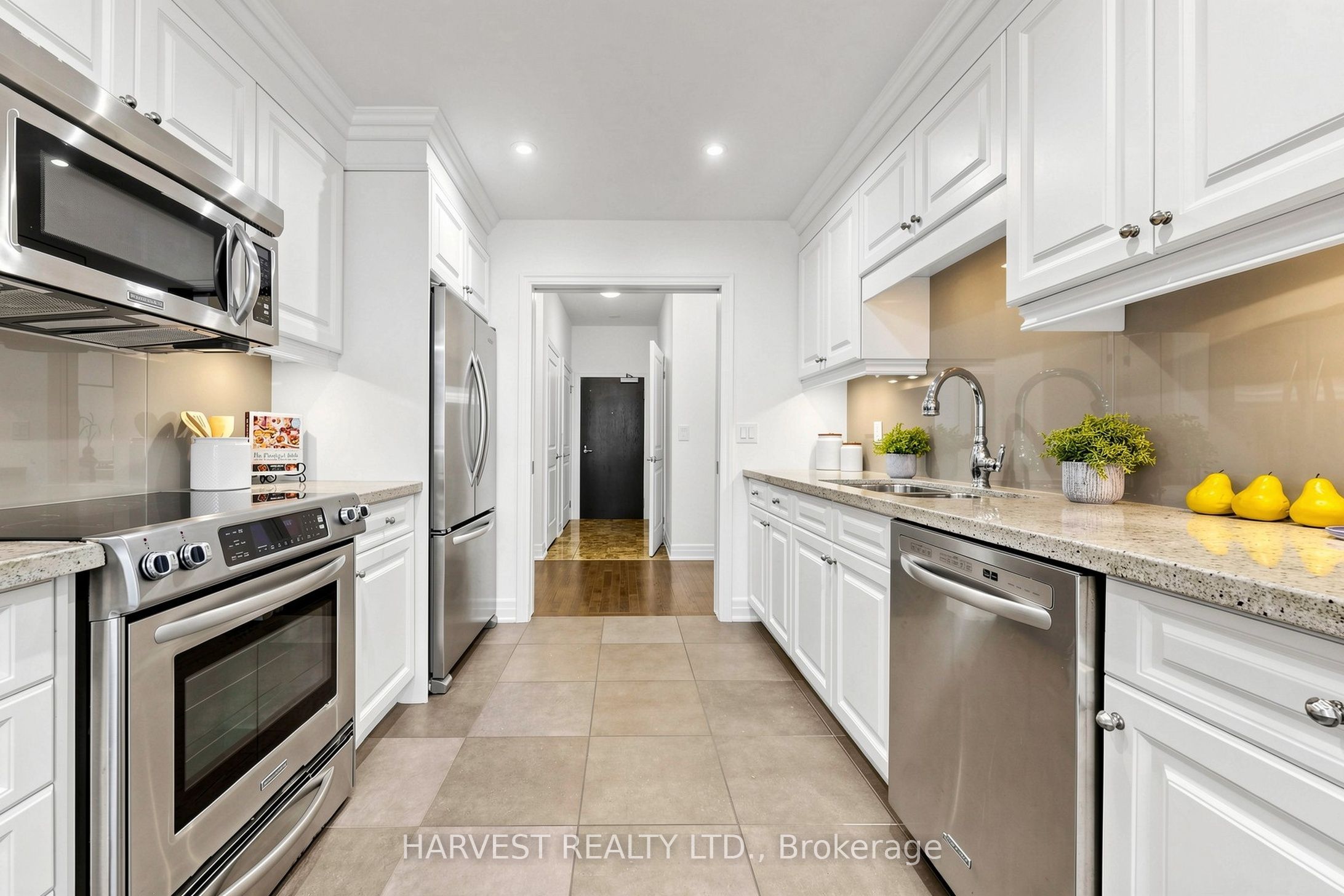 23 Rean Drive 203 Property Photo 14