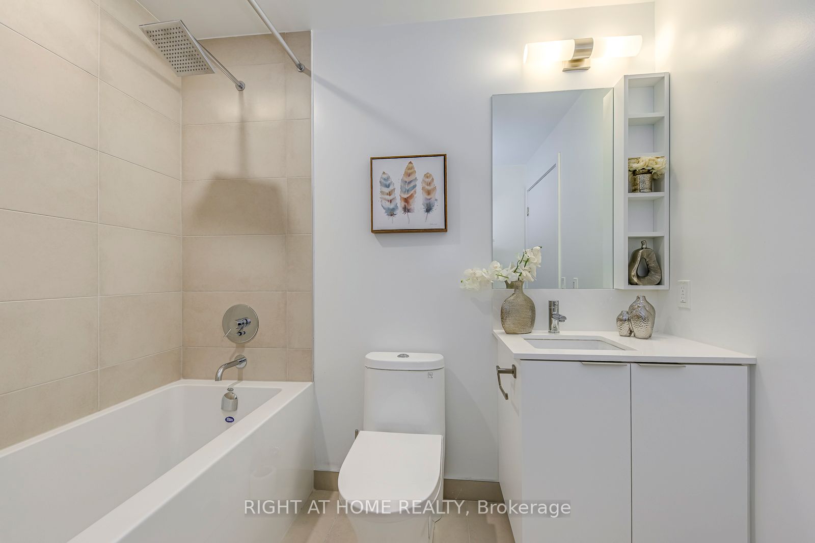 8 Wellesley Street W 3112 Property Photo 23