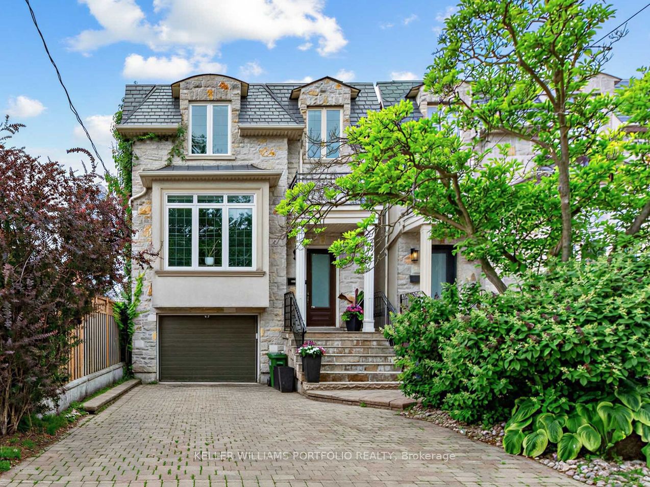 21 Albertus Avenue Property Photo 1