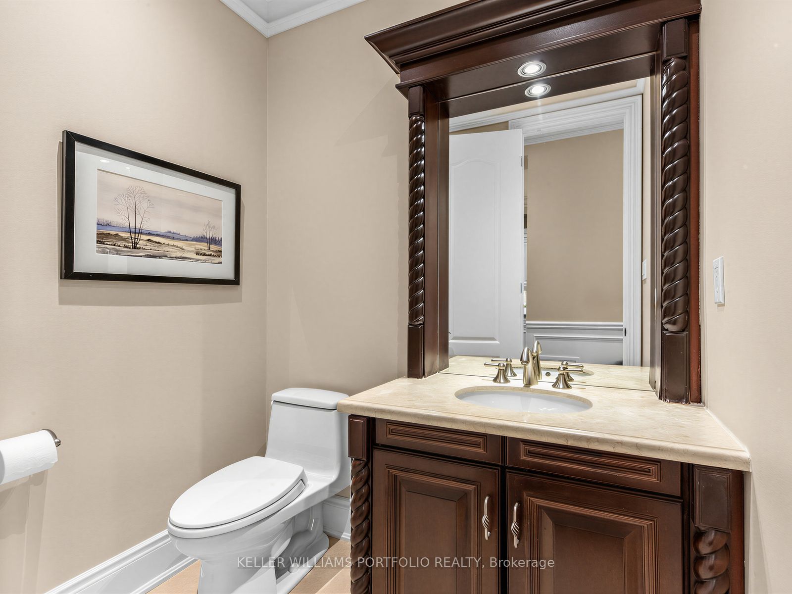 21 Albertus Avenue Property Photo 15