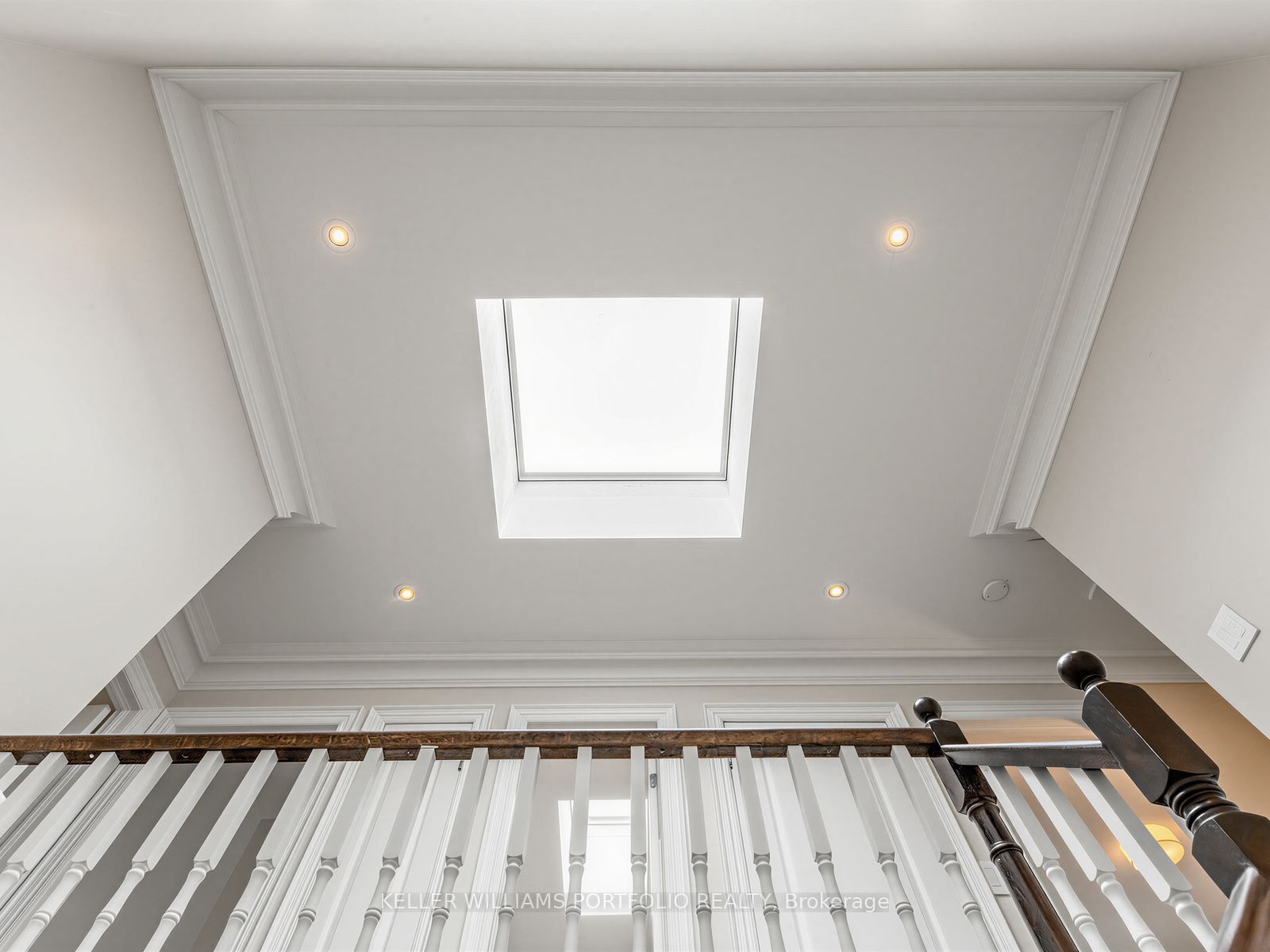 21 Albertus Avenue Property Photo 16