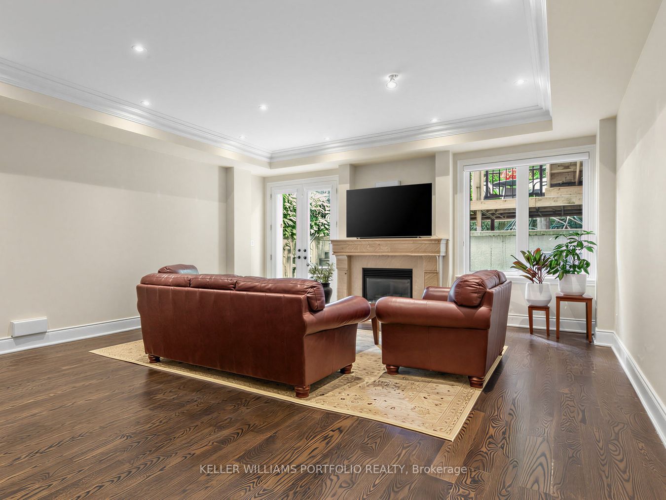 21 Albertus Avenue Property Photo 33