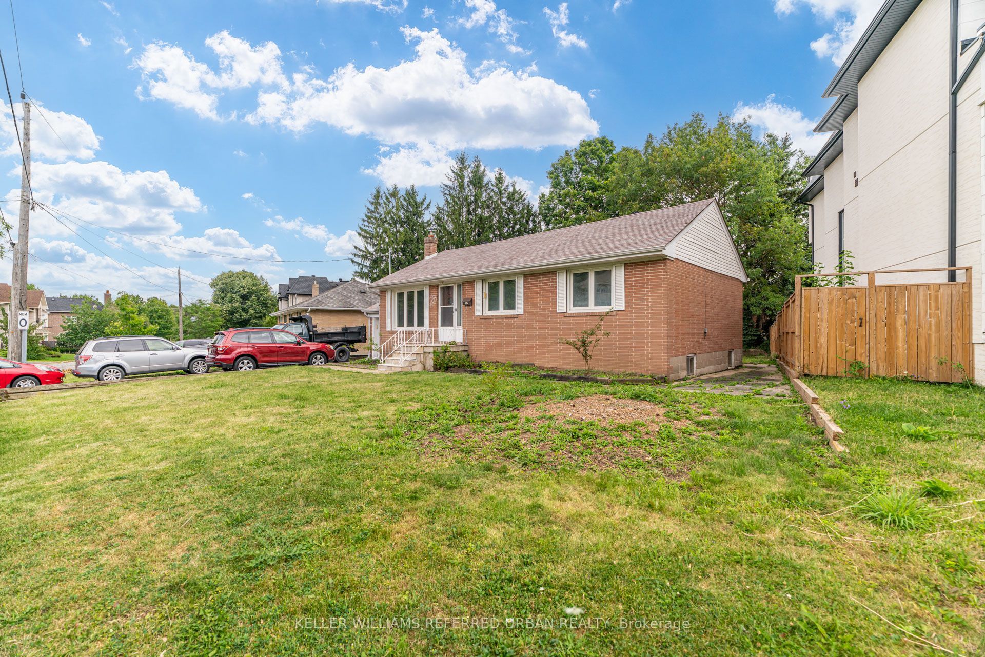 163 Newton Drive Property Photo 3