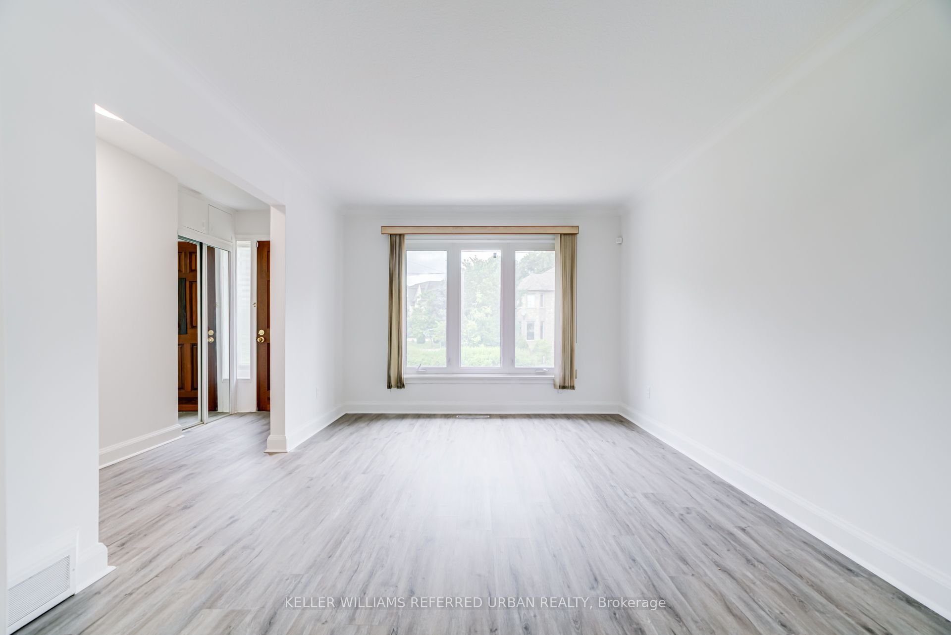 163 Newton Drive Property Photo 11