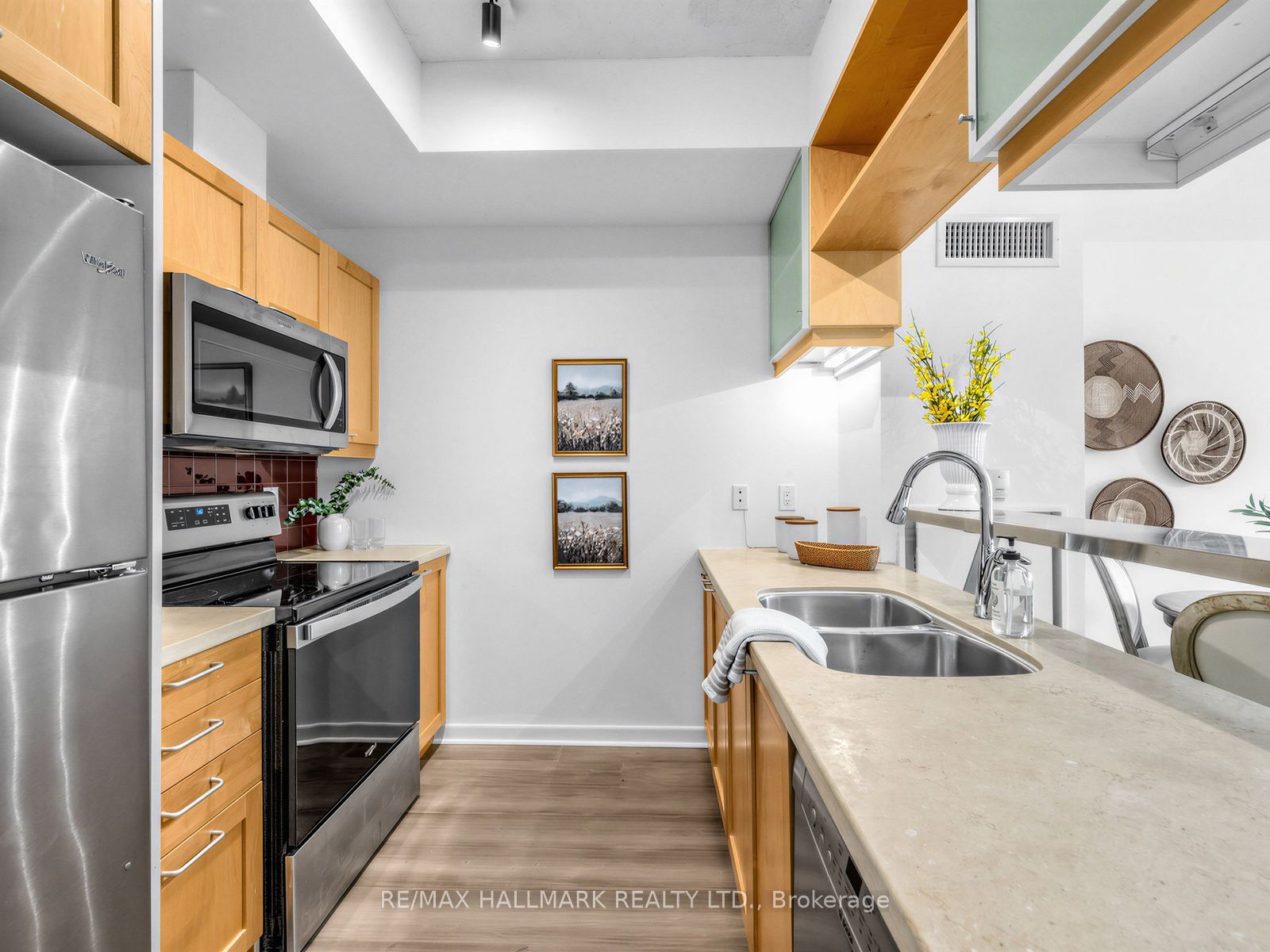 333 Adelaide Street E 728 Property Photo 19