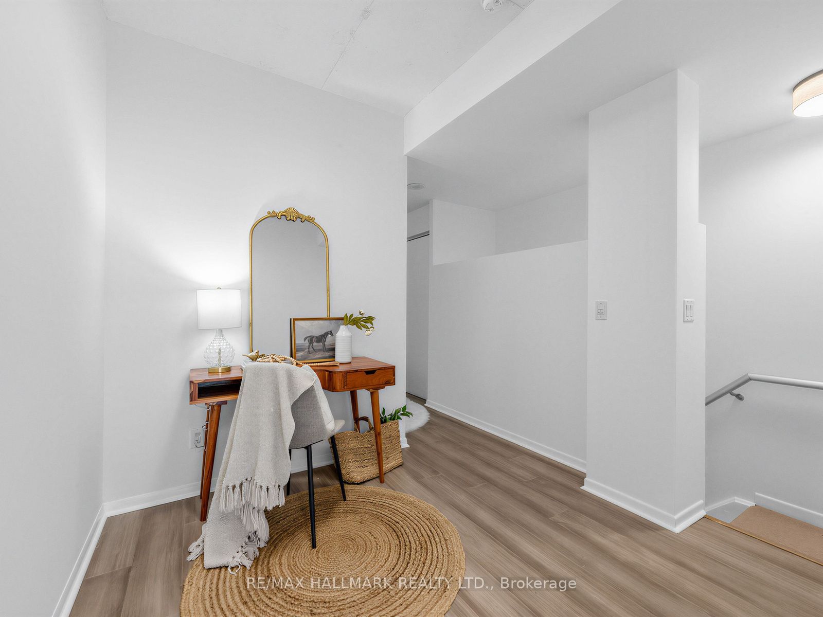 333 Adelaide Street E 728 Property Photo 23