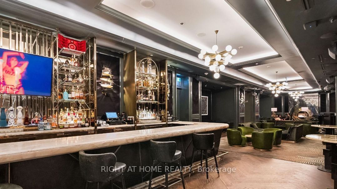 88 Blue Jays Way 1111 Property Photo 26