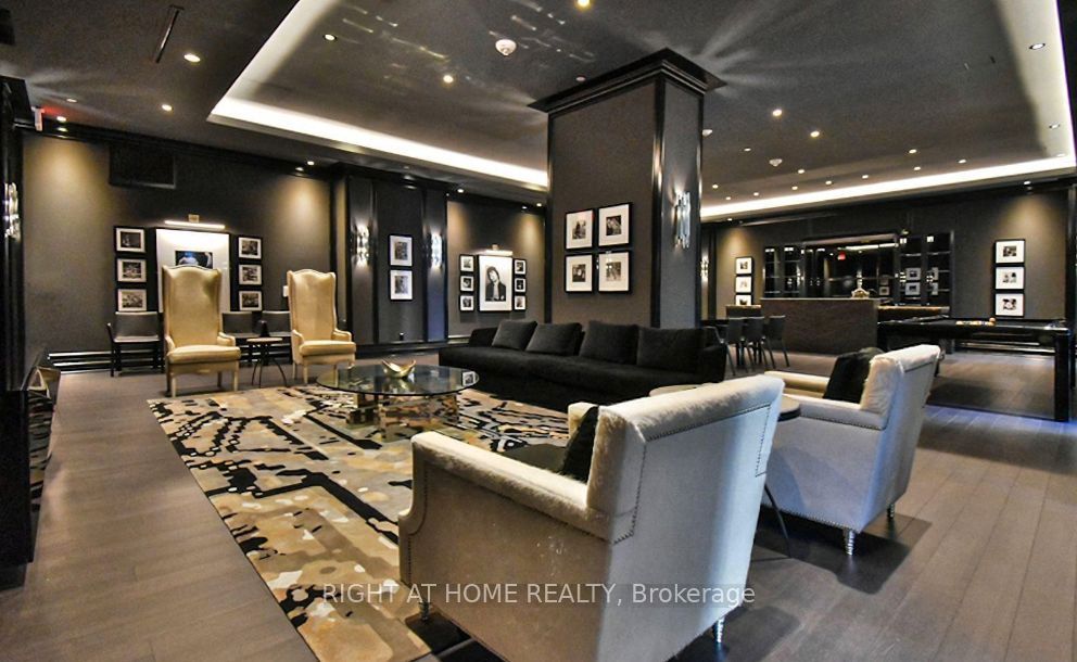 88 Blue Jays Way 1111 Property Photo 27