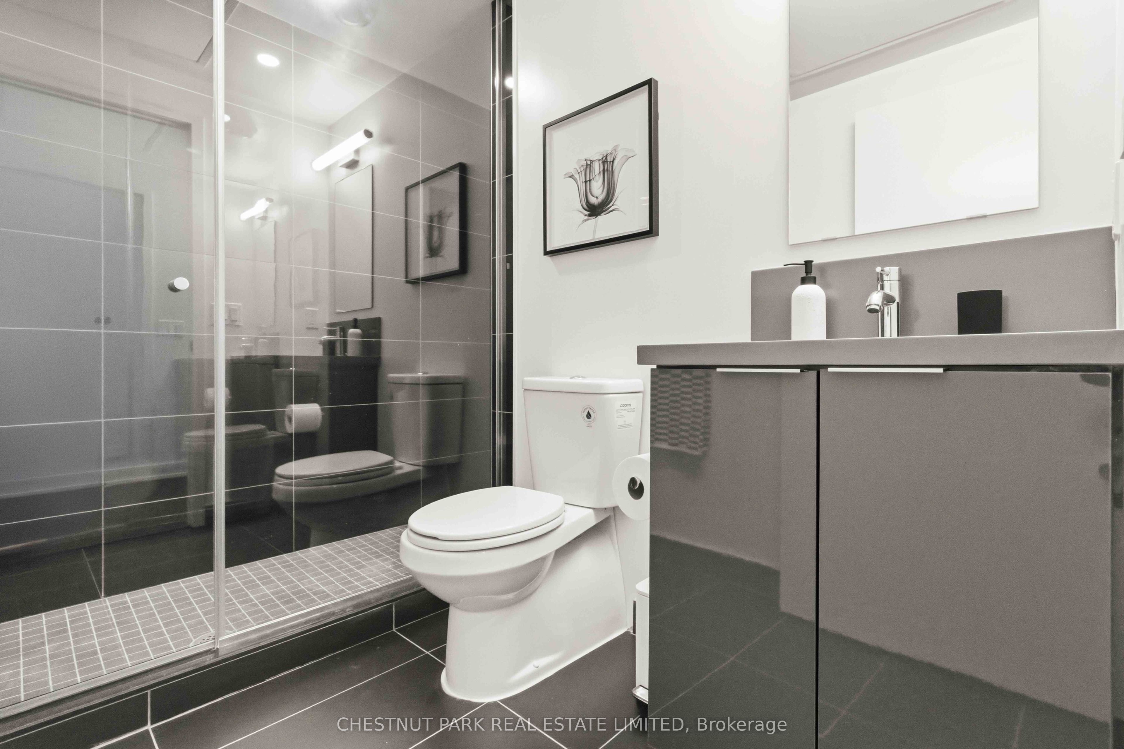 121 St Patrick Street 201 Property Photo 13