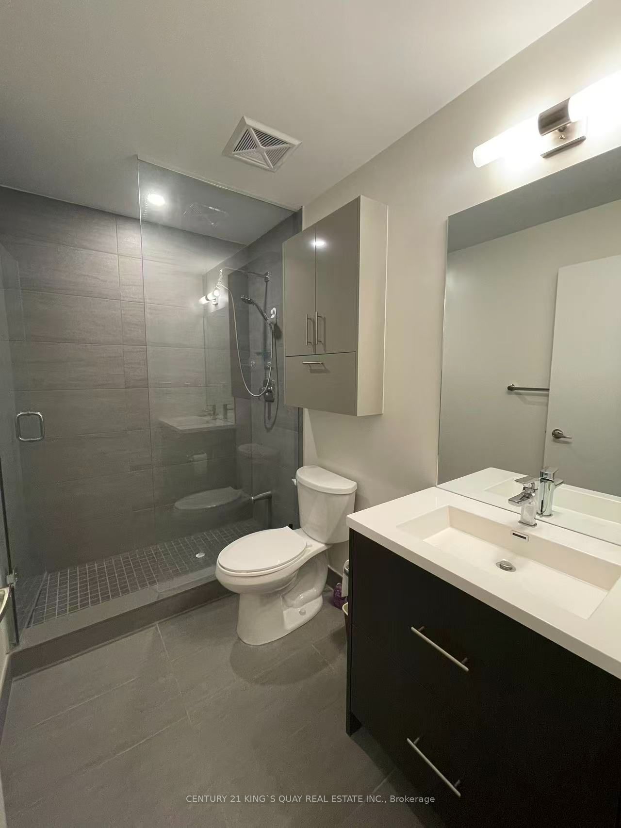 188 Fairview Mall Drive 2001 Property Photo 7