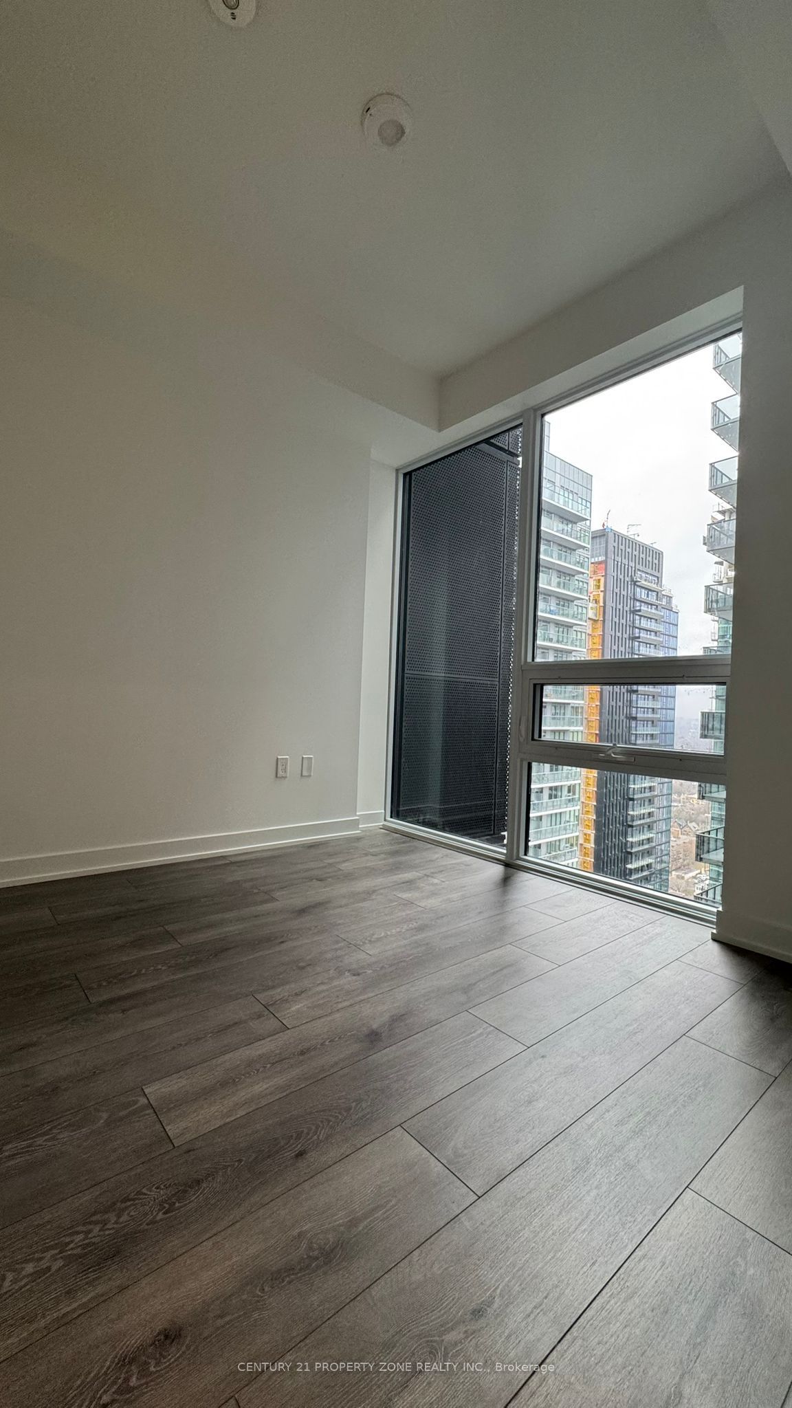 127 Broadway Avenue 2906 Property Photo 15