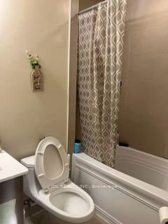 426 University Avenue 2703 Property Photo 8