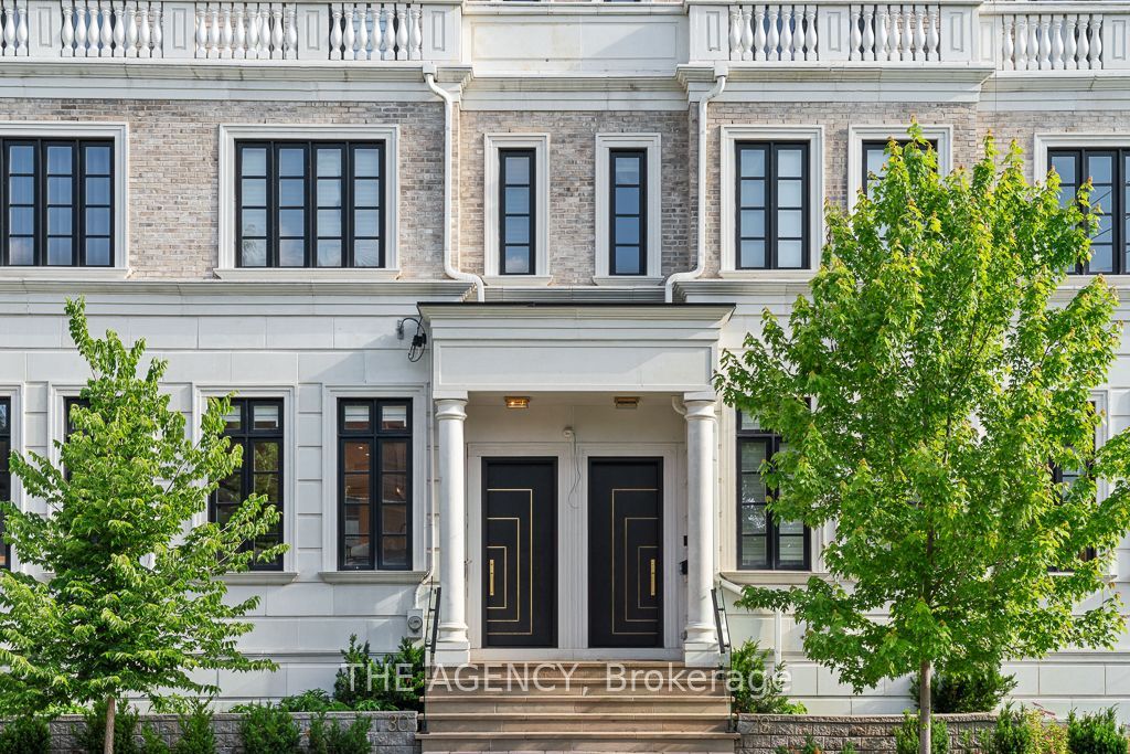 30 Hillhurst Boulevard Property Photo 2