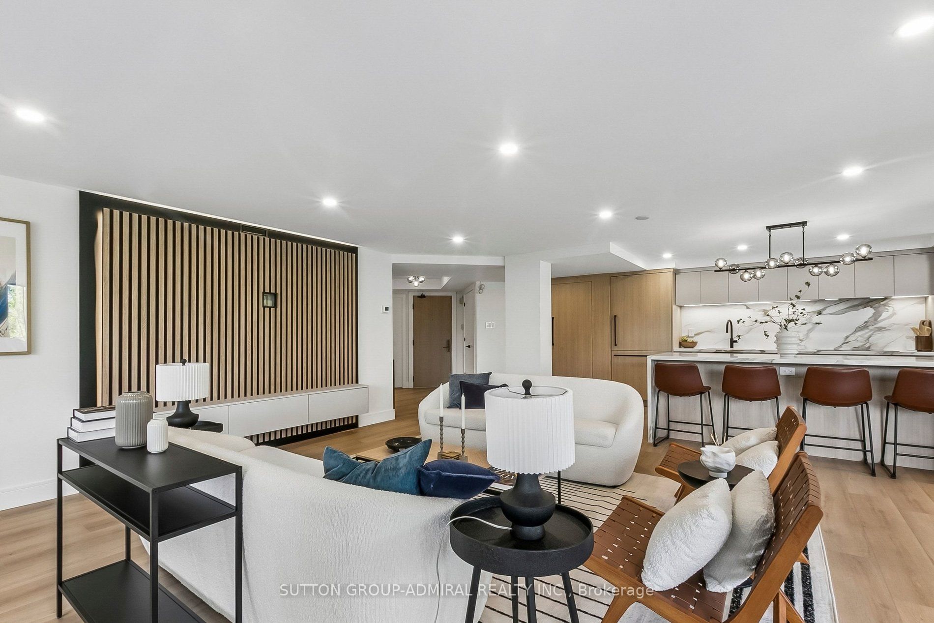 3900 Yonge Street 301 Property Photo 10