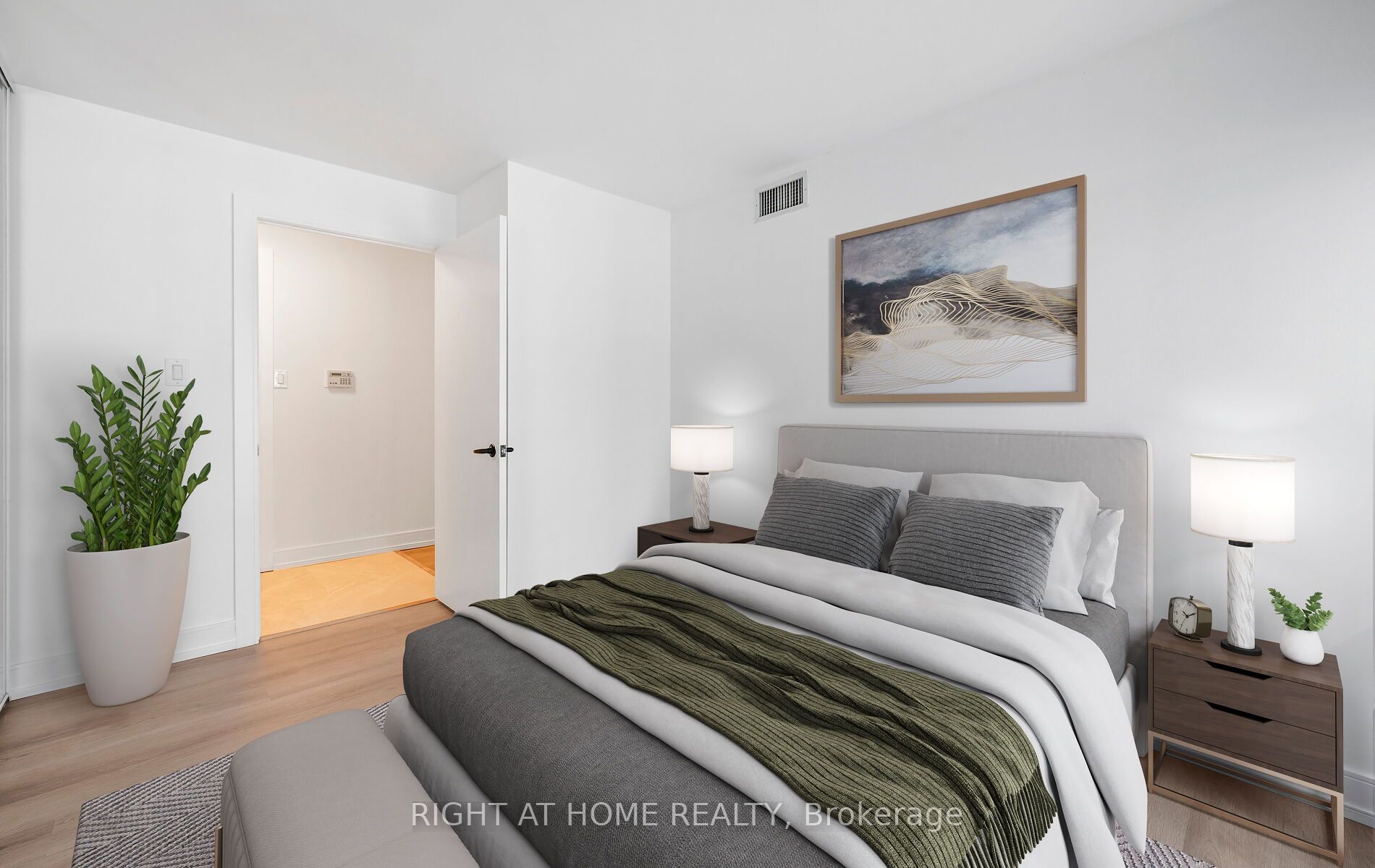 600 Queens Quay 219 Property Photo 19