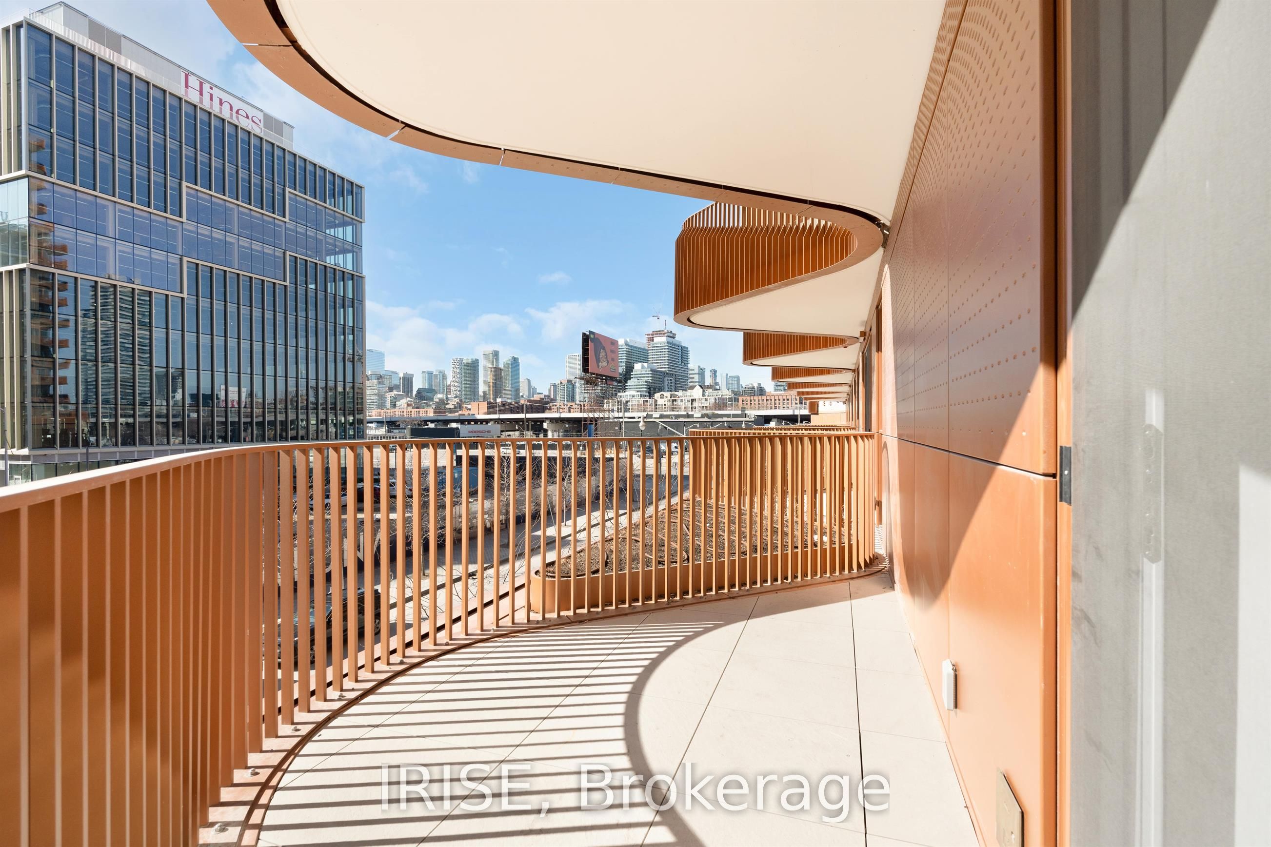 155 Merchants' Wharf 219 Property Photo 8